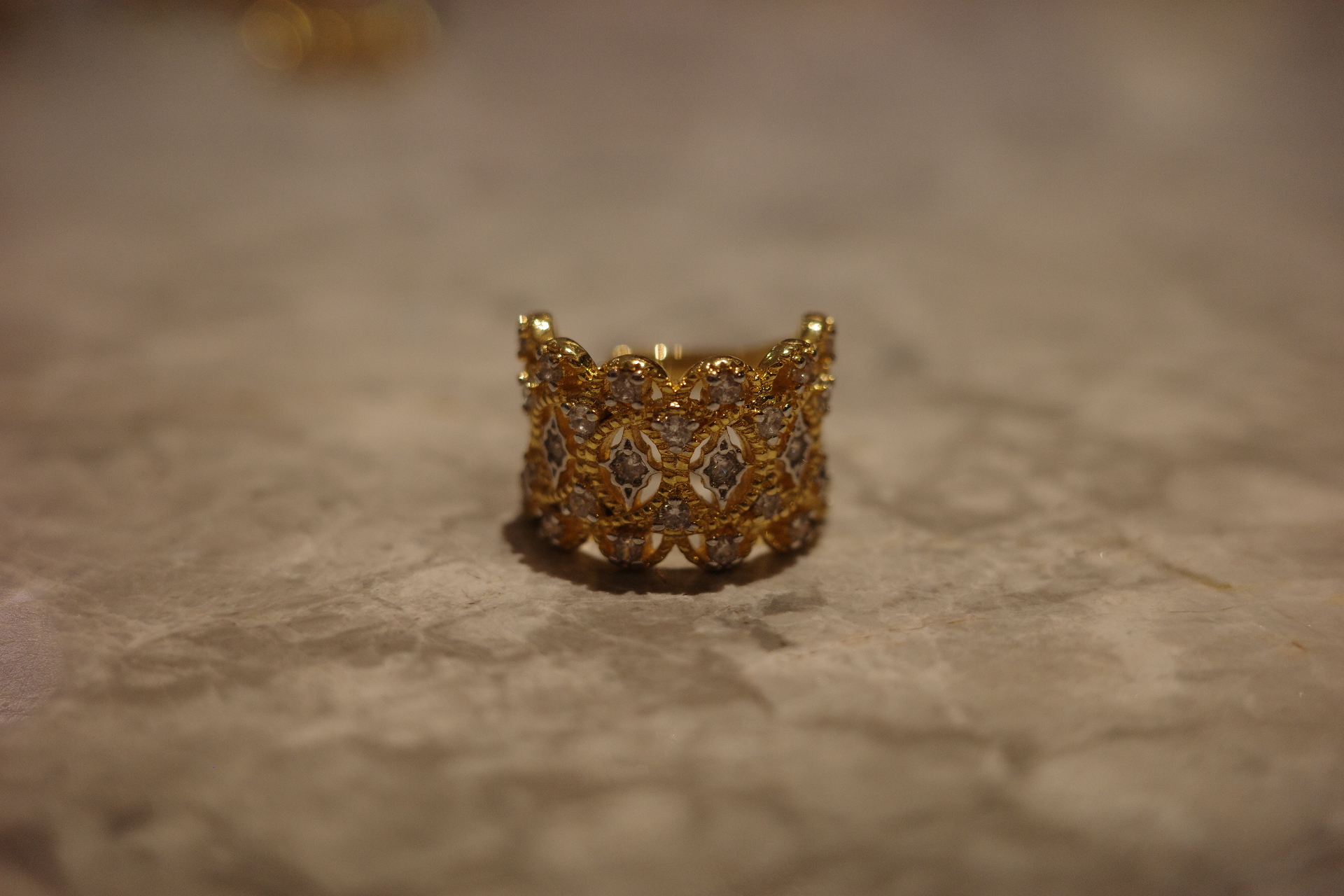 The Gilded Lace Ring – Intricate French Hollow-Out & Pavé Zirconia