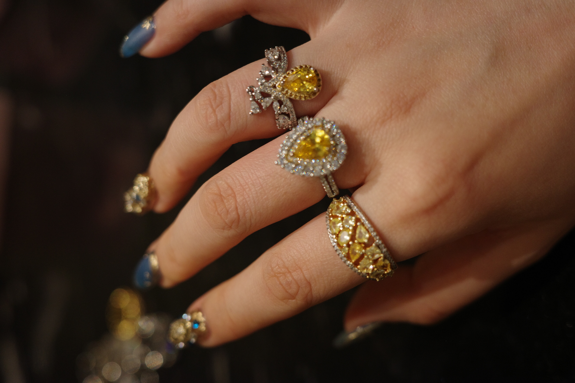 OR-YÉNA | The Solar Prime Ring – Radiant Canary Yellow Gem & Grand Pavé Lattice