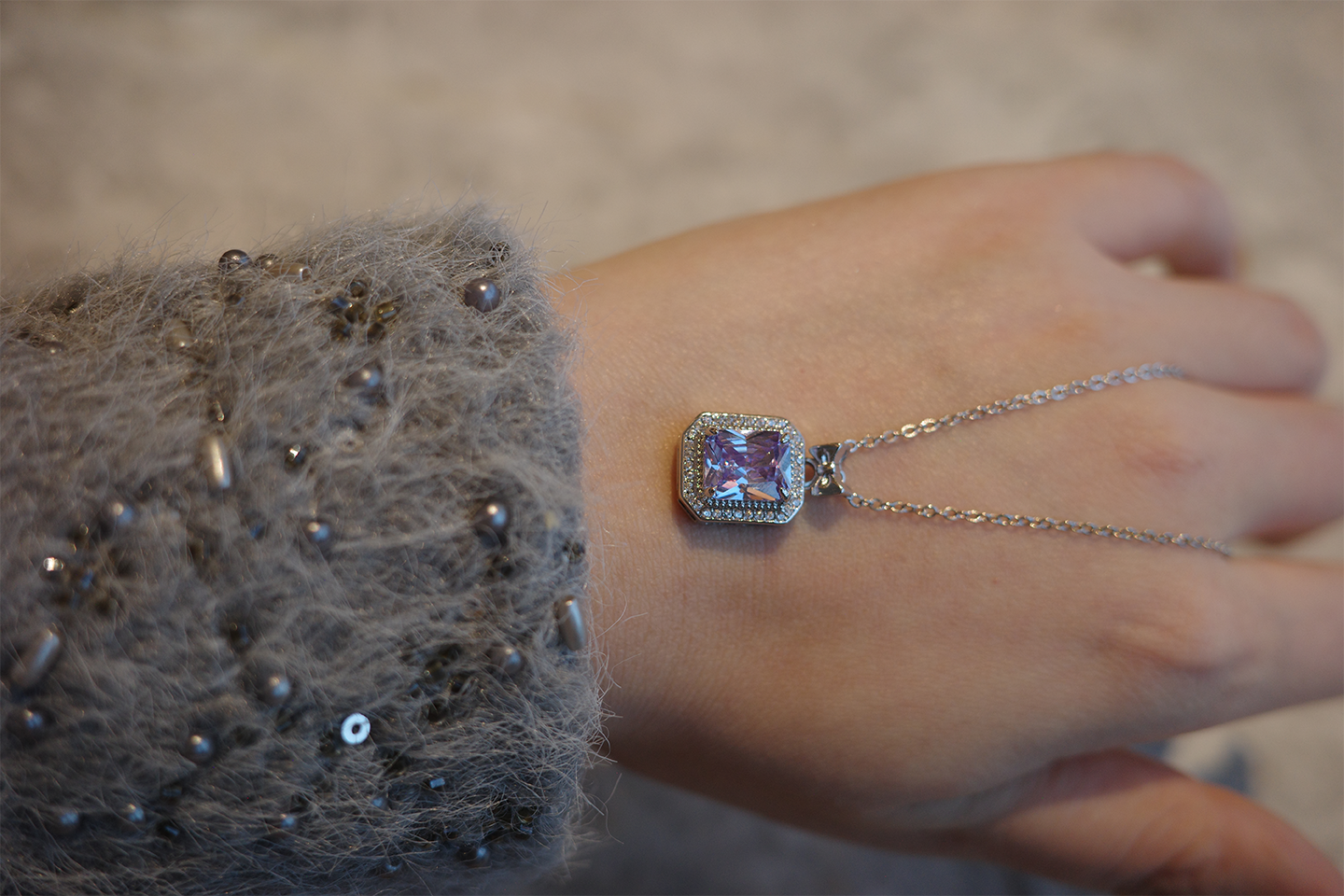 The Moon Elixir Pendant – Lavender Zirconia Perfume Vial & Bowknot Necklace