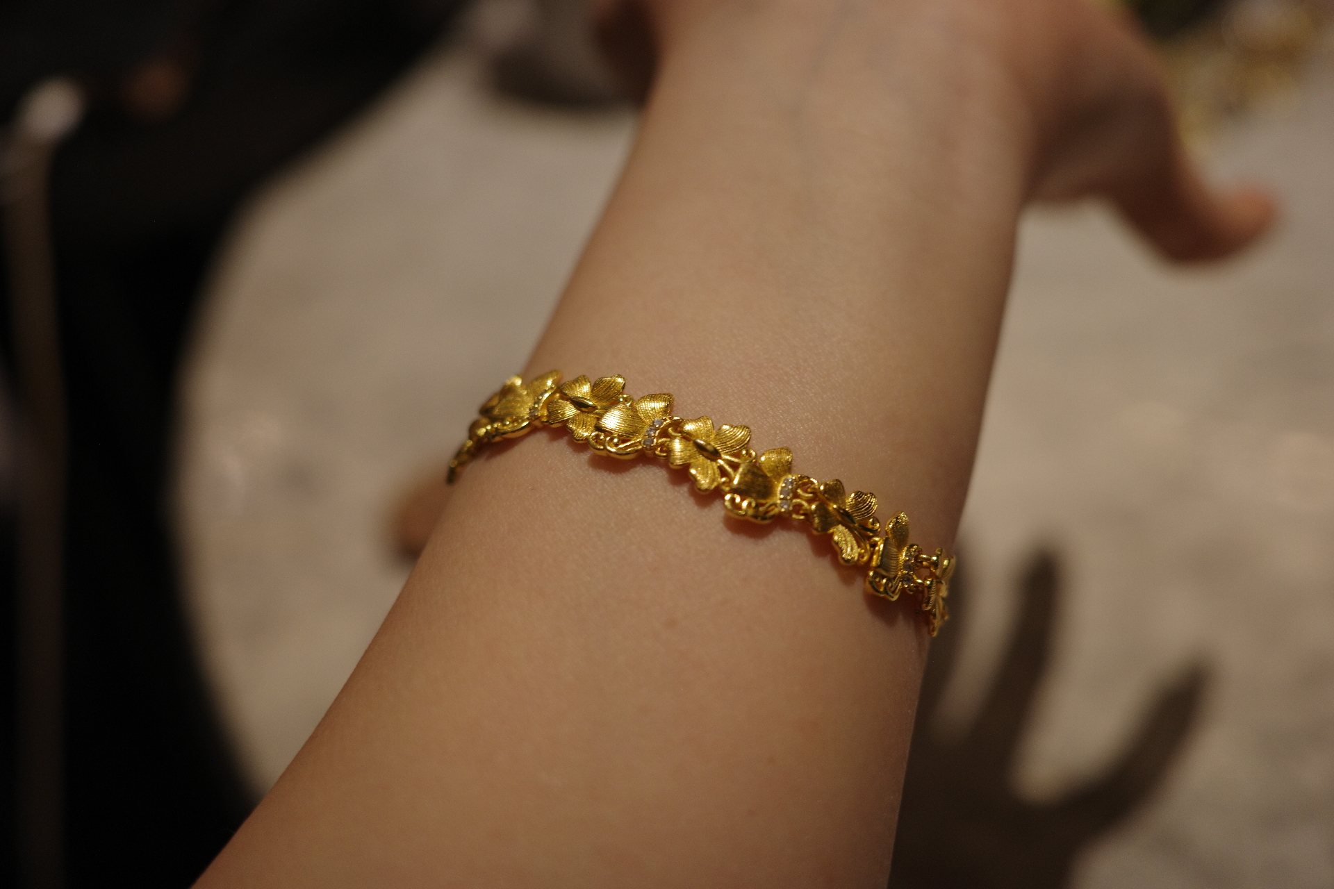 The Venus Butterfly🦋 Chain – Gilded Silk Finish & Adjustable Drawstring Bracelet