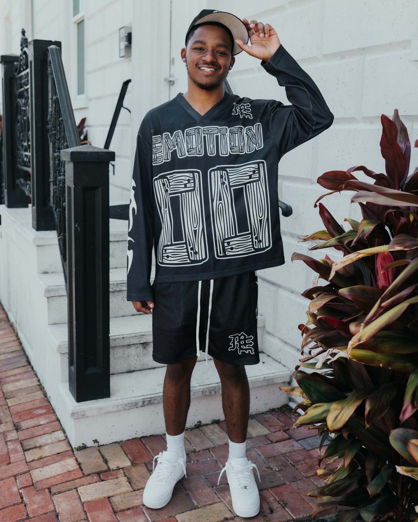 Black “Lightning” Short