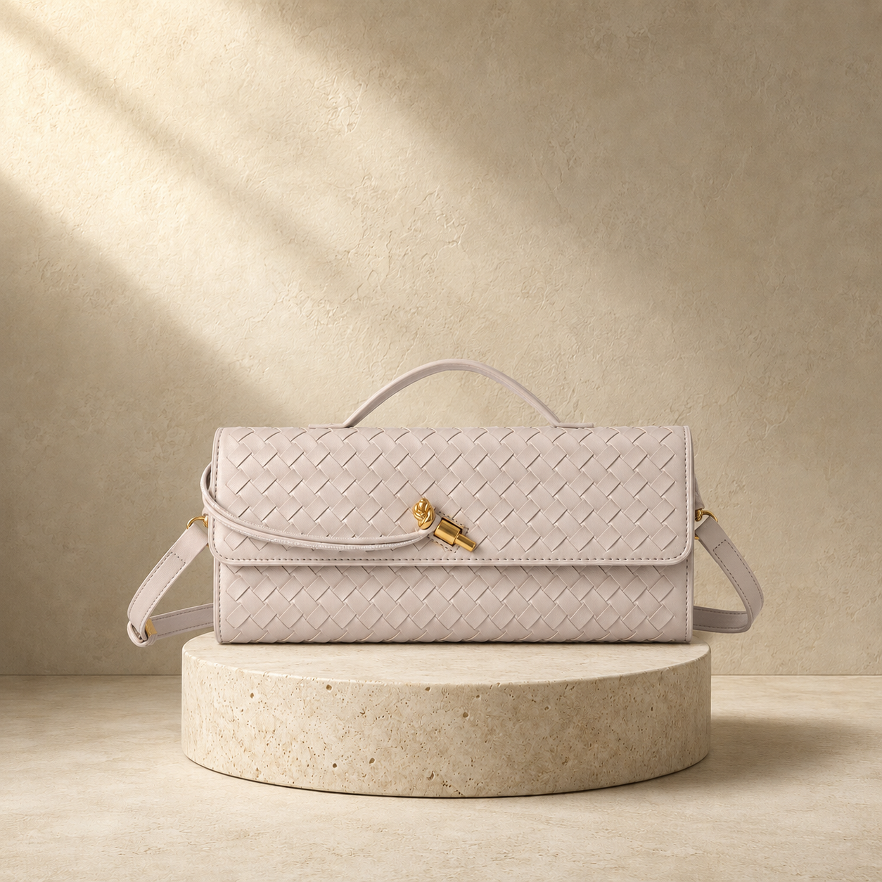 "Aura di Toscana" – Handgeflochtene Luxus-Clutch aus butterweichem italienischem Nappaleder