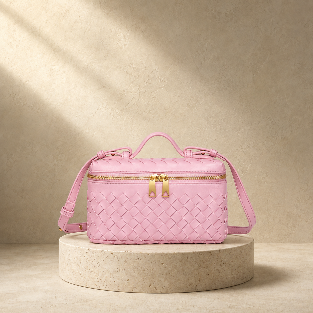 "La Scatola d'Oro" – Exklusive handgeflochtene Vanity-Bag aus ultra-softem italienischem Lammleder