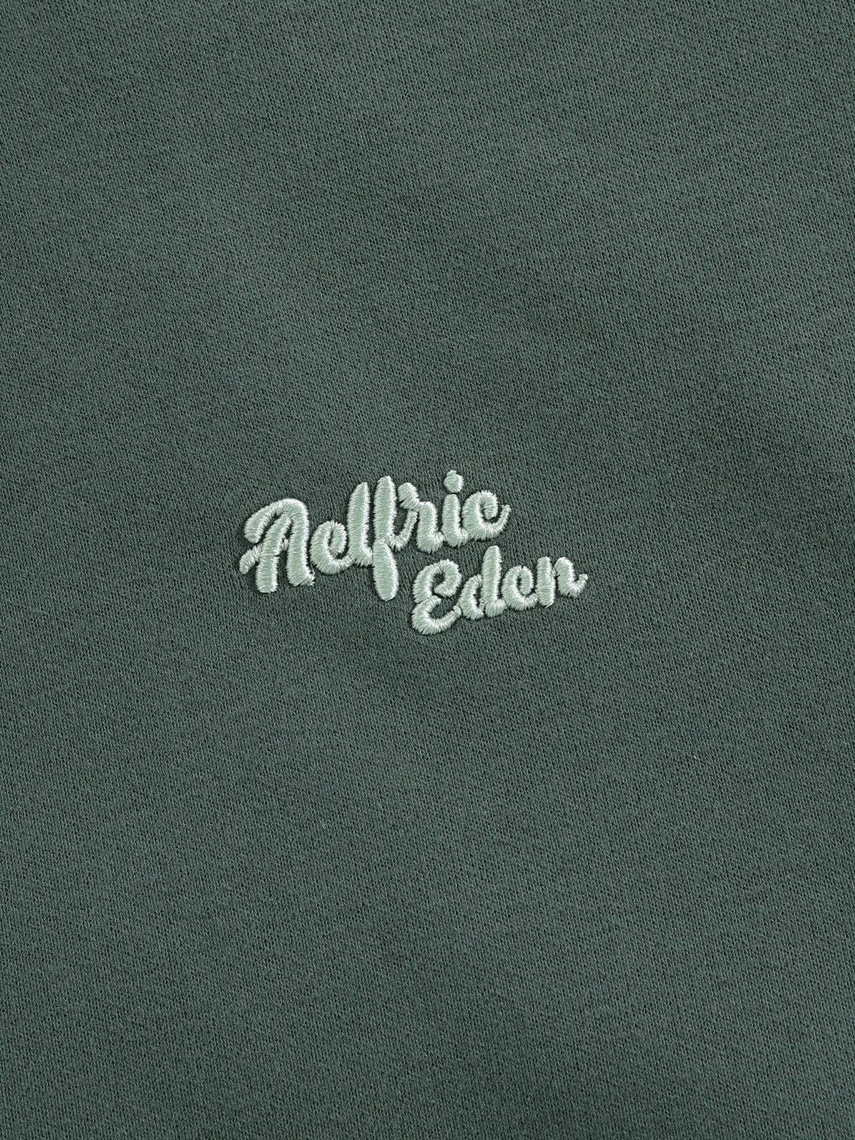 Aelfric Eden Peach Graphic Boxy Zip Up Sweatshirt
