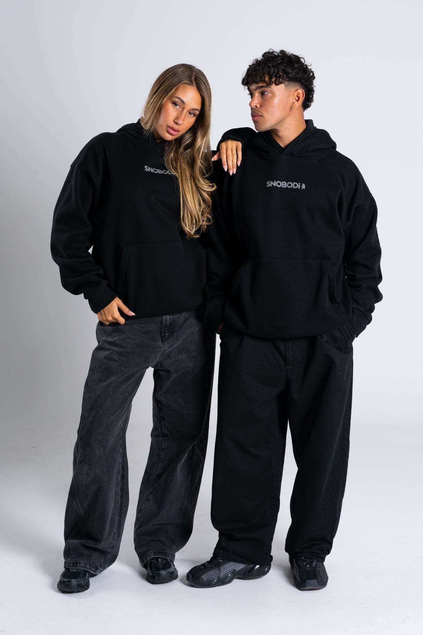 Venture Hoodie - Black