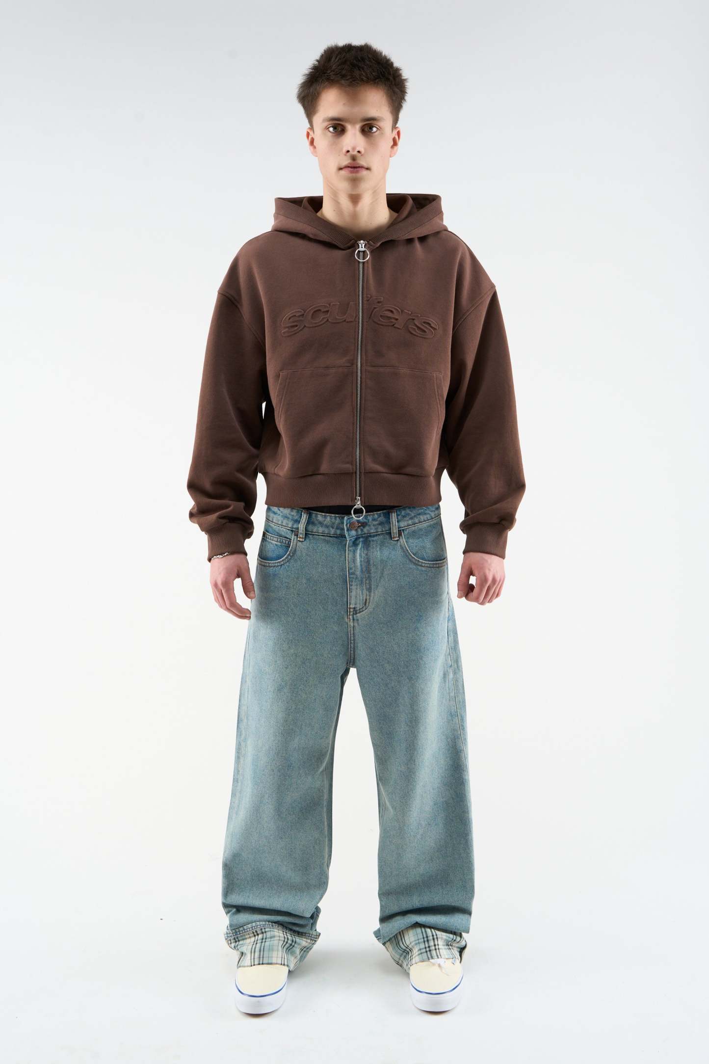 Bullet Brown Zipper