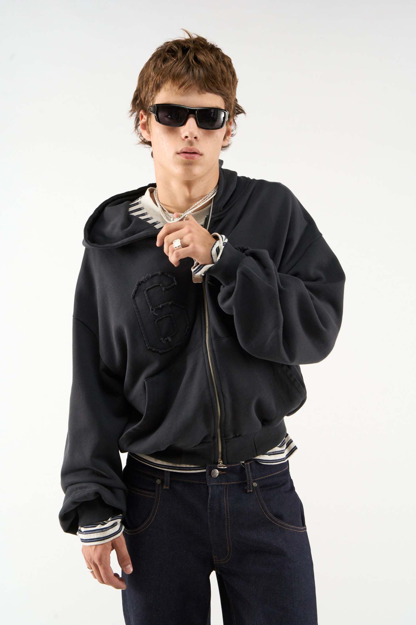 Jam Dark Zipper