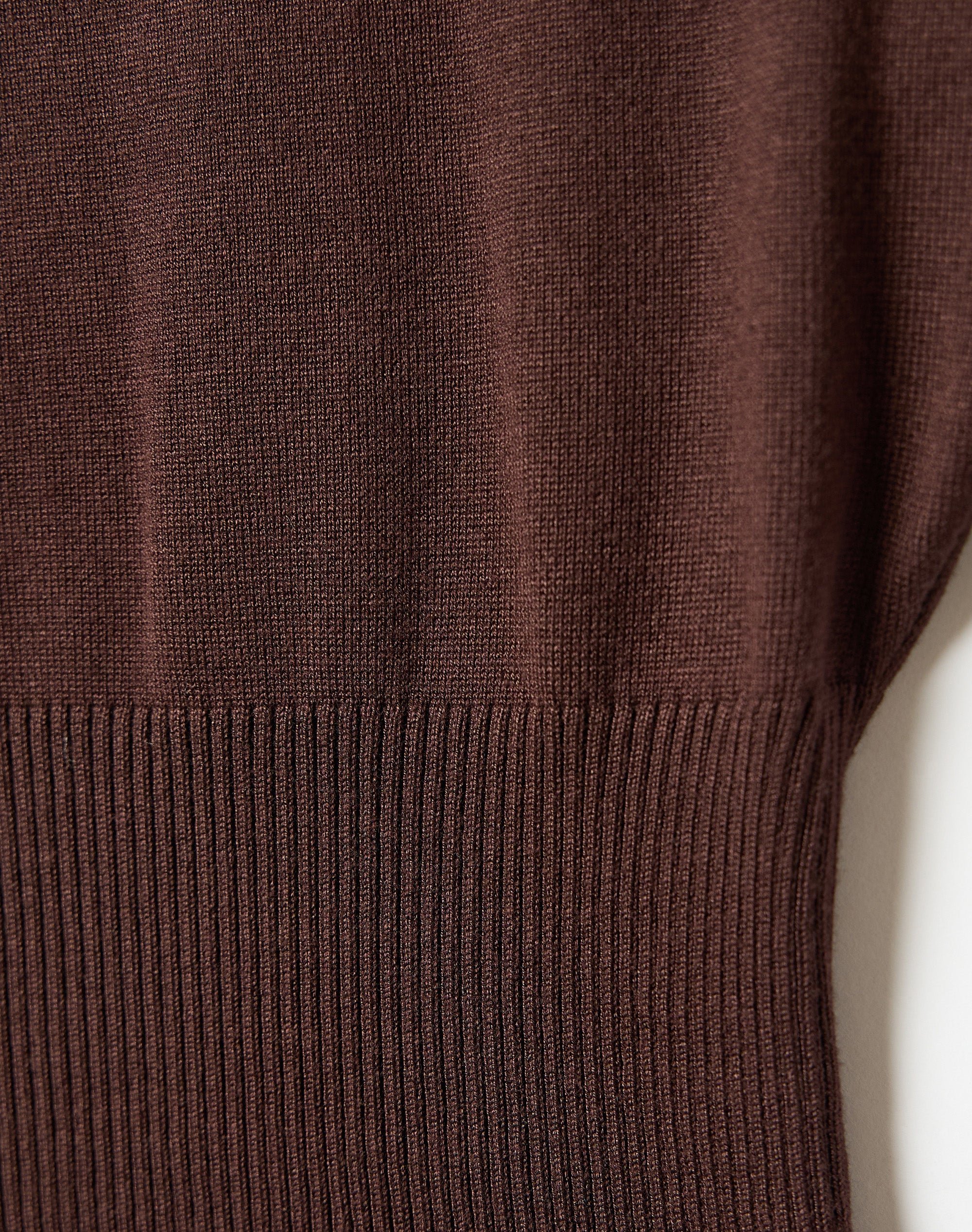 Short Sleeve Rib Waist Knit Top