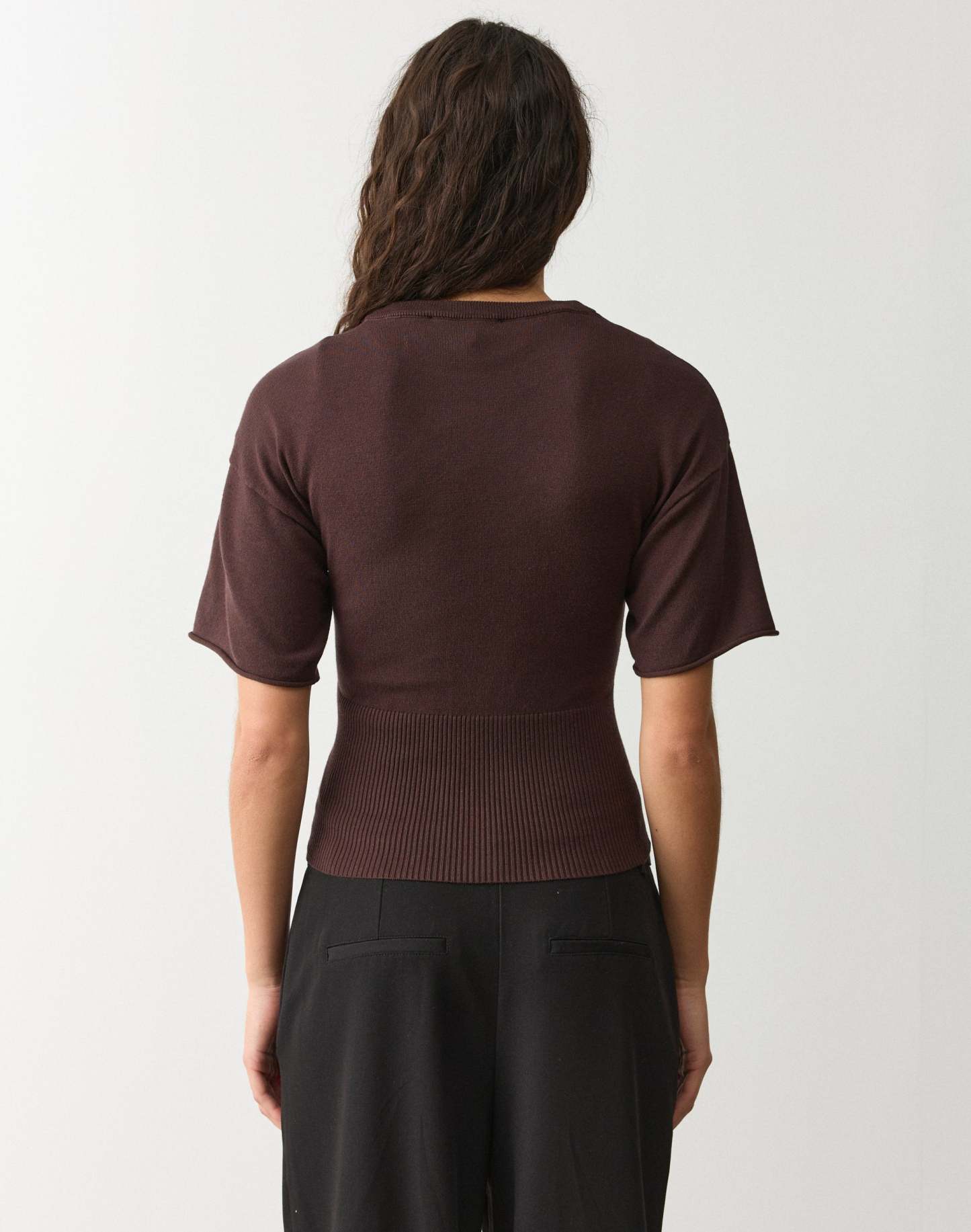 Short Sleeve Rib Waist Knit Top