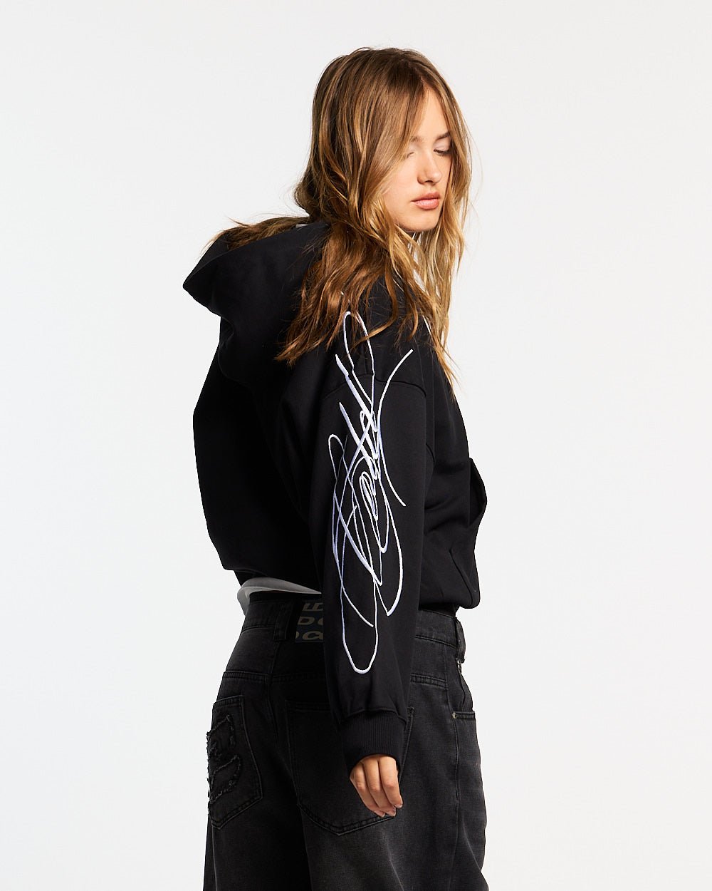 NEW SCRIPT ZIP HOODIE BLACK