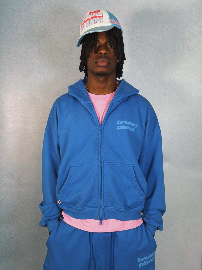 STAR LOGO ZIP-UP HOODIE