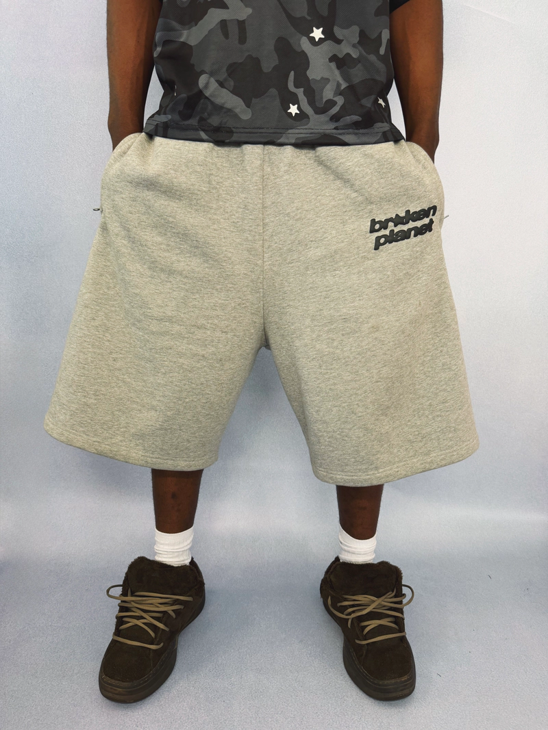 STAR LOGO SHORTS