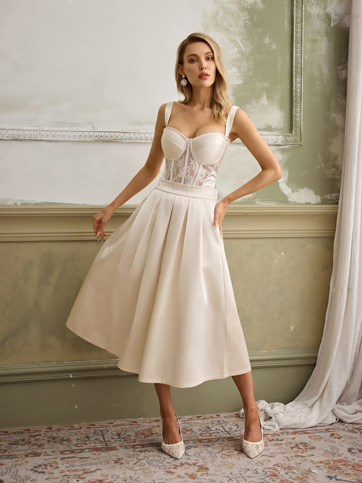 Aitana Lace Bustier In Ivory