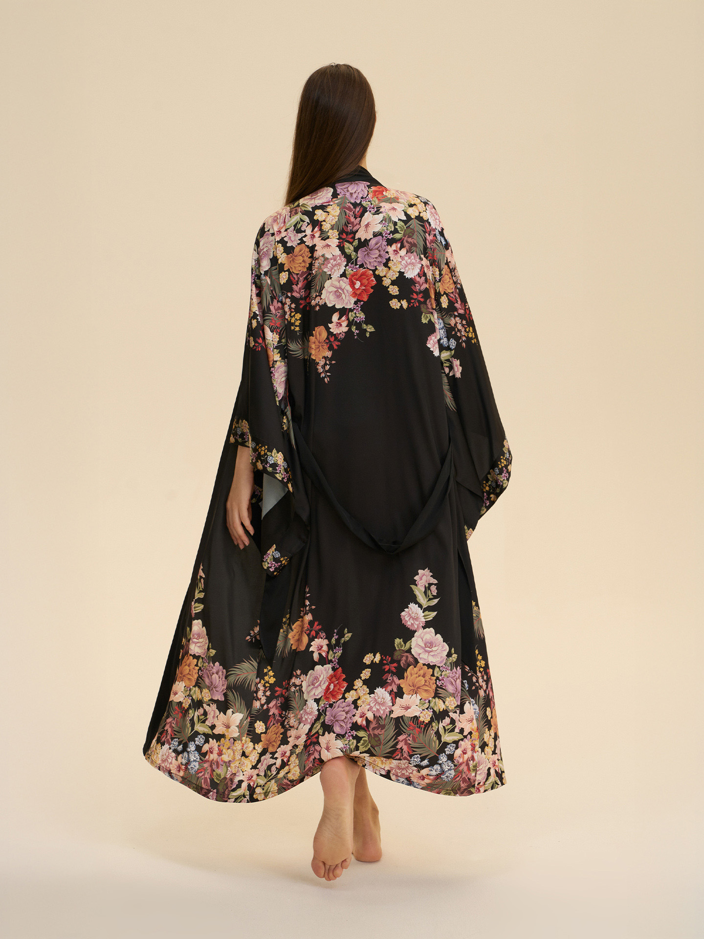 Allison Floral Print Kimono Robe In Black