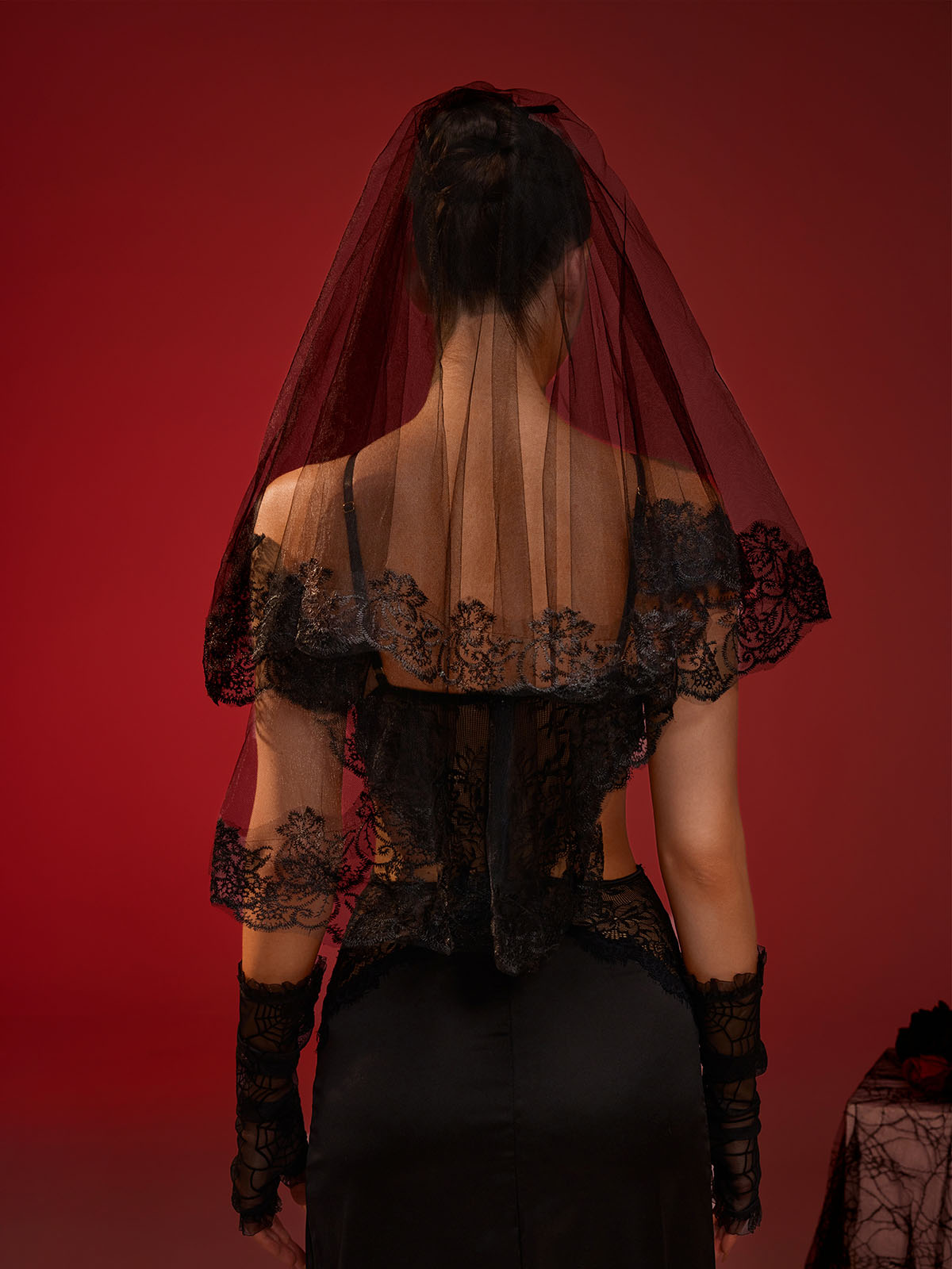 Andie Lace Veil - Black