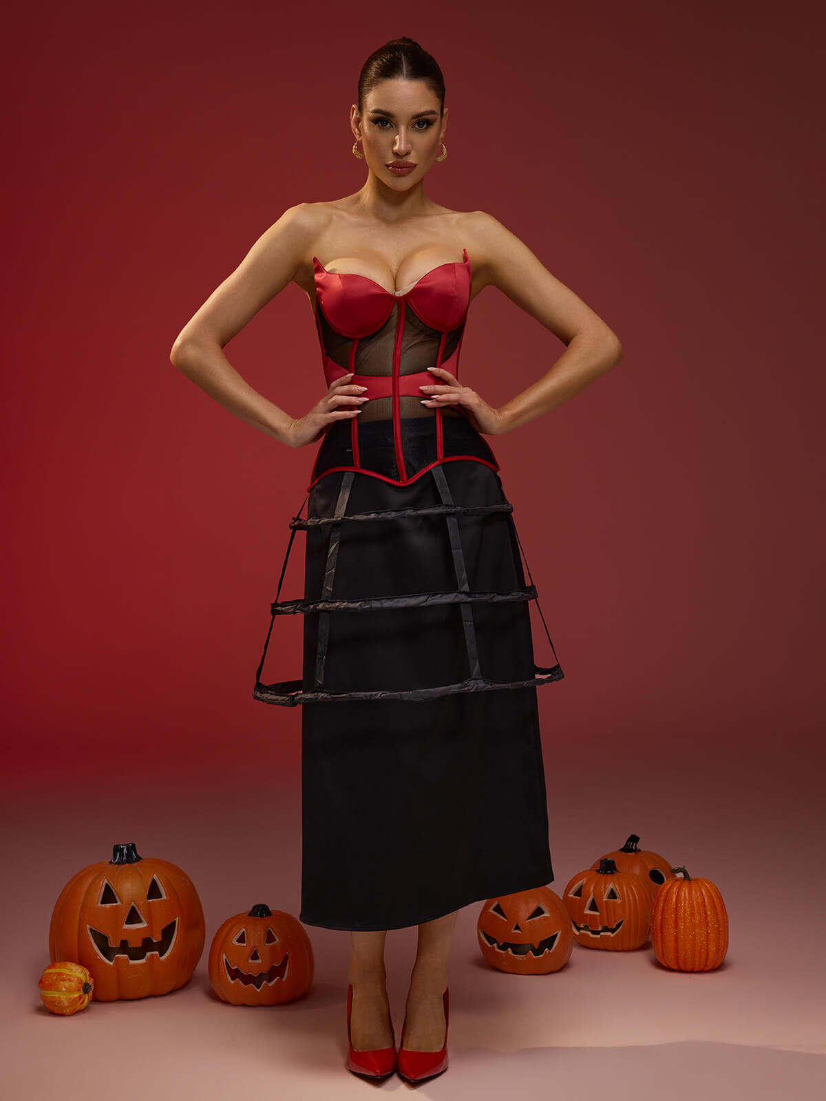 Anika Bustle Cage
