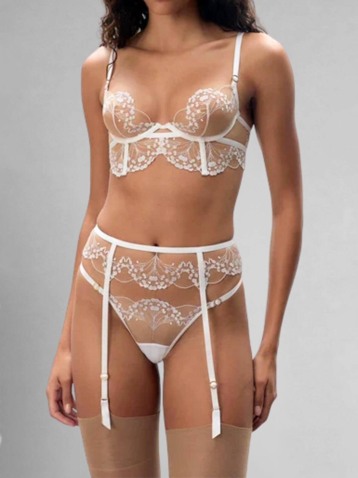 Carmen Lingerie Set - White