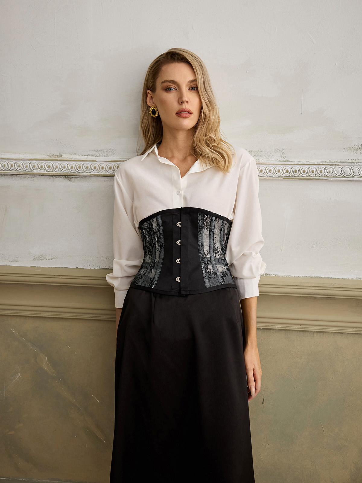 Delaney Lace Waist Cincher