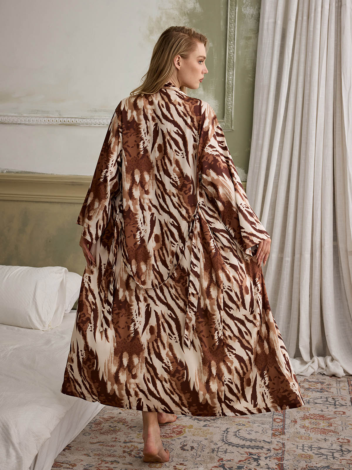 Juliana Leopard Print Robe