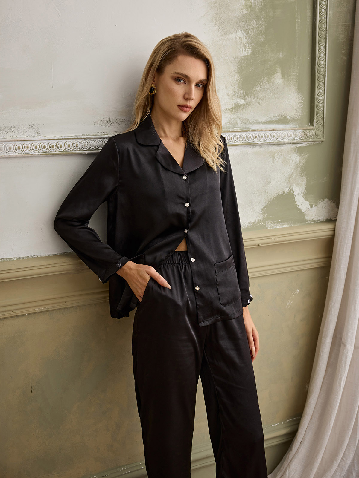 Noelle Feather Pants Set In Black