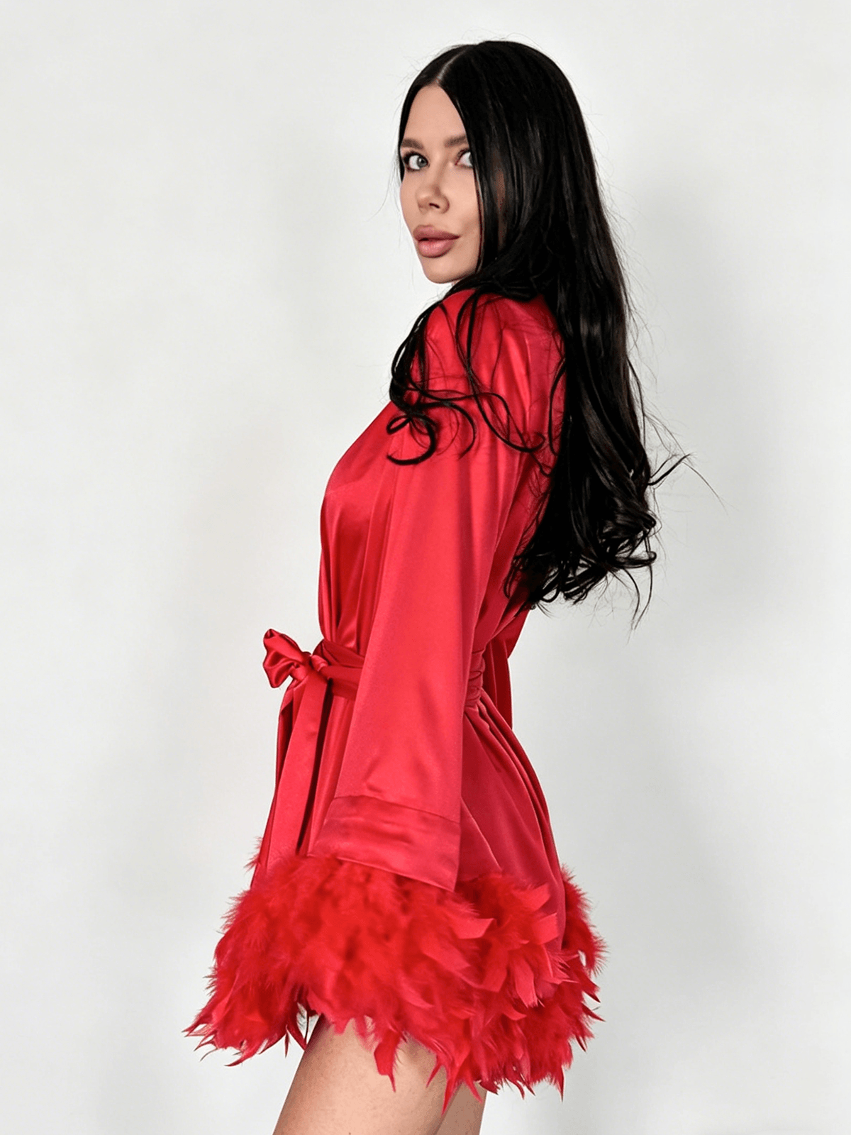 Olivia Feather Robe In Red