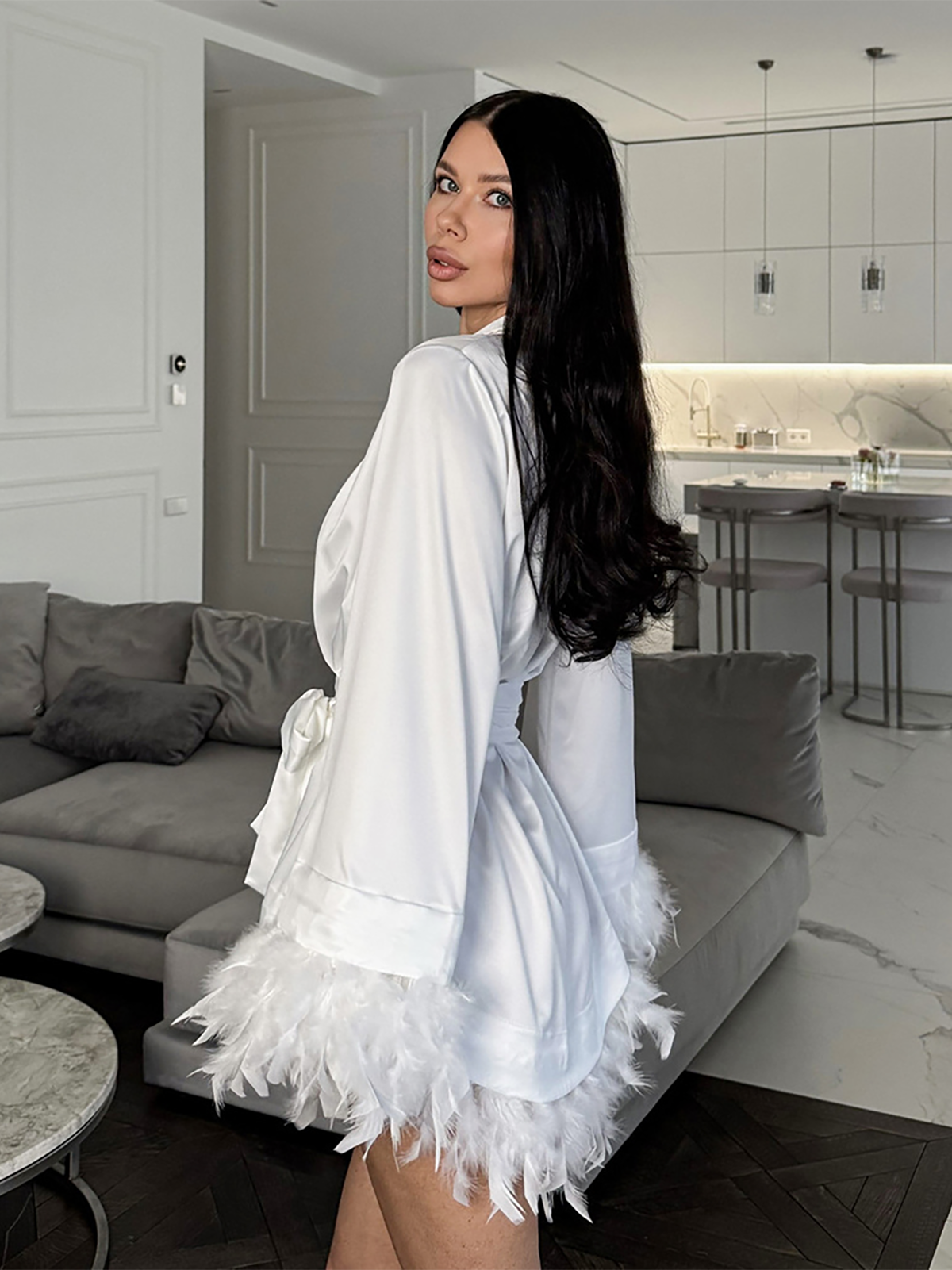 Olivia Feather Robe In White