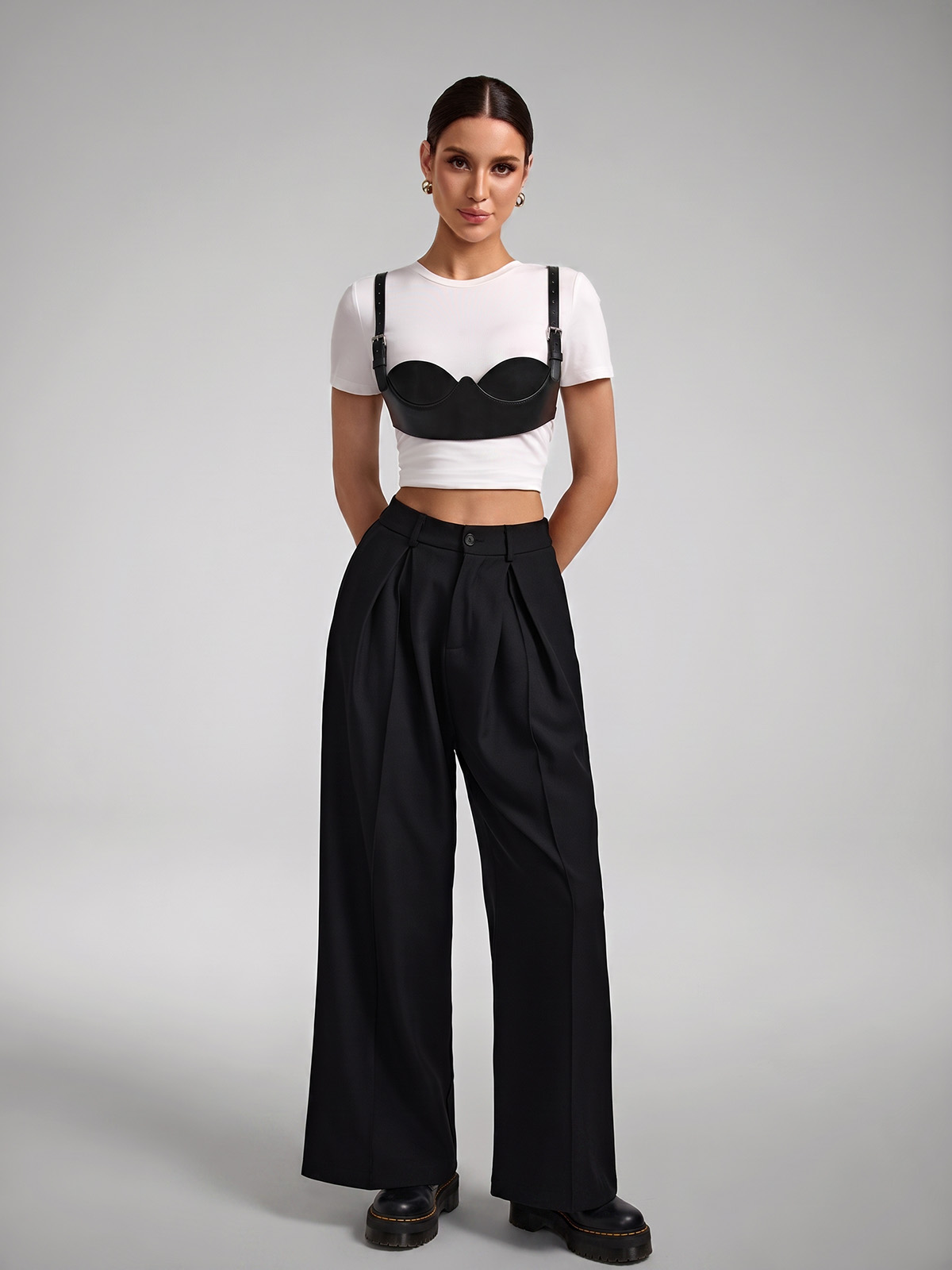 Salem Leather Bra Set