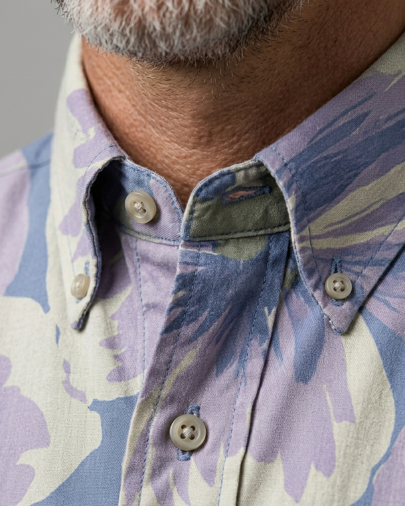 Men's Light Blue Base Lavender Hibiscus Relaxed Fit Hawaiian Casual Short-Sleeve Shirt