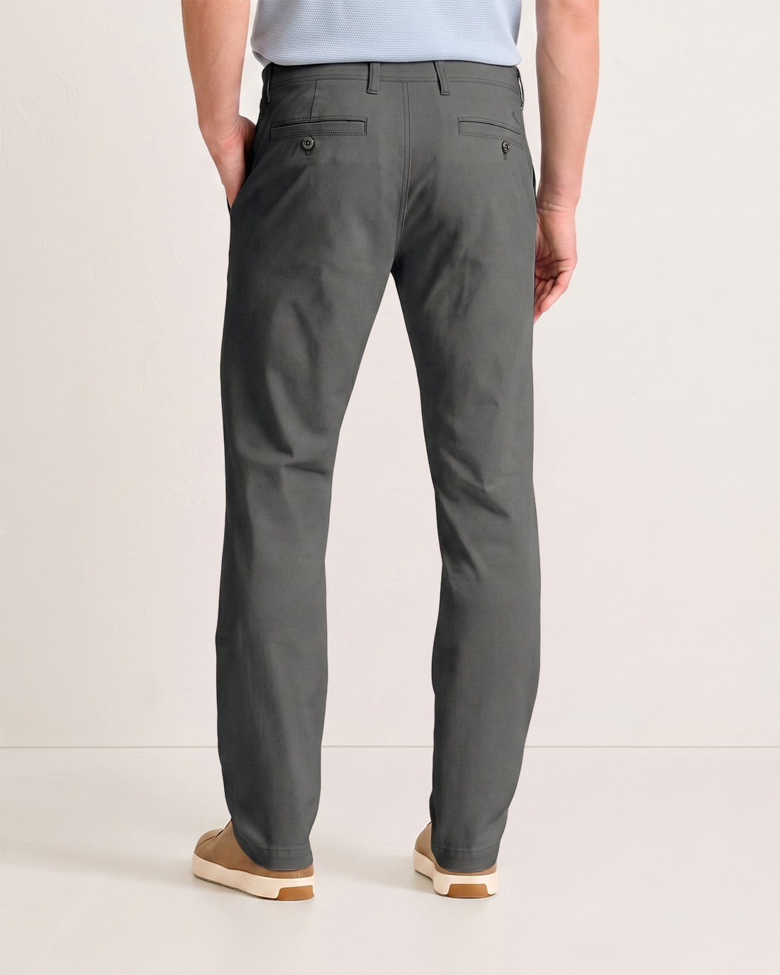 Men's Charcoal Gray Solid Color Classic Straight Fit Urban Business Casual Chino Trousers