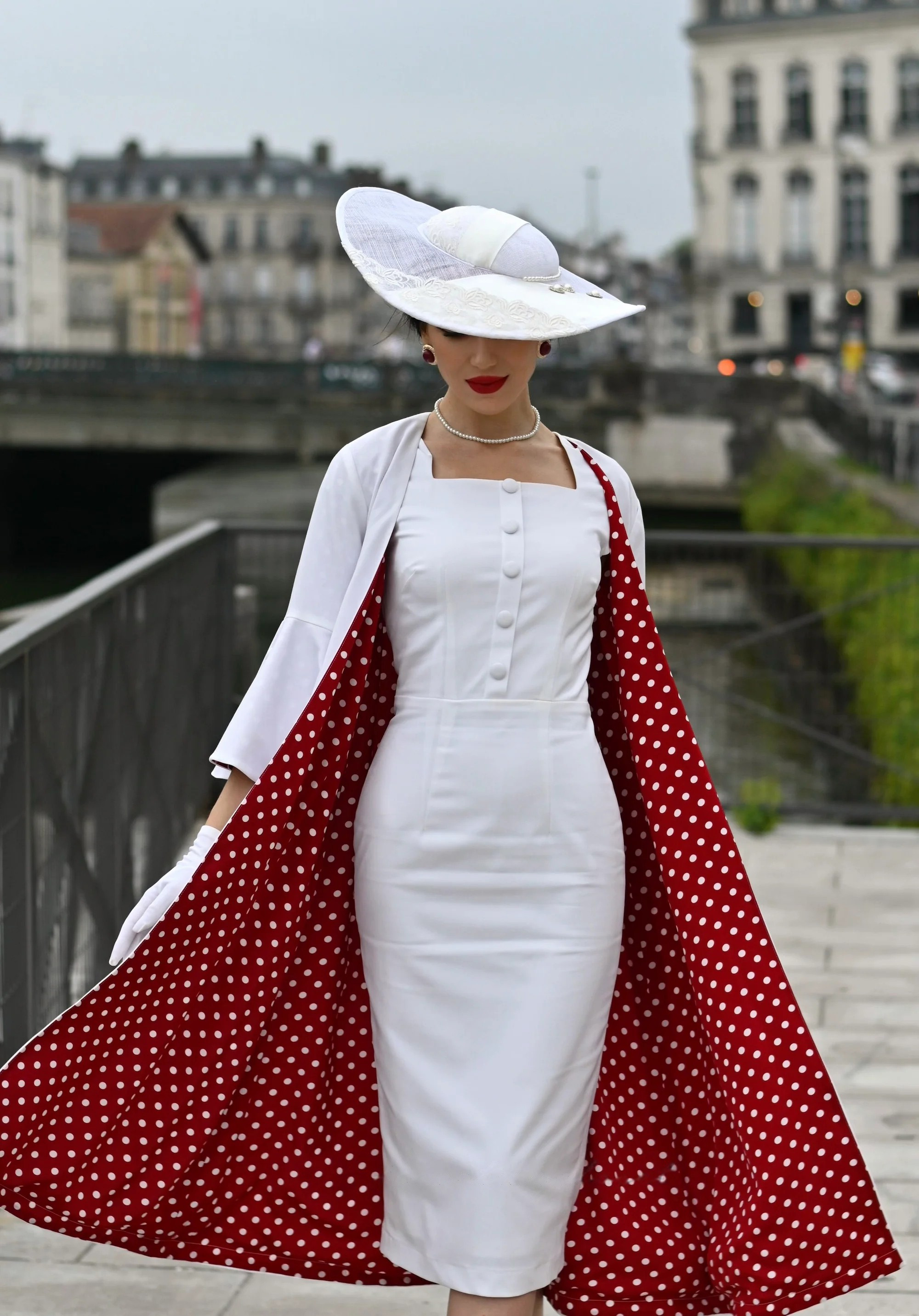White Vintage Coat Dress Set – Elegant Retro Two-Piece Outfit