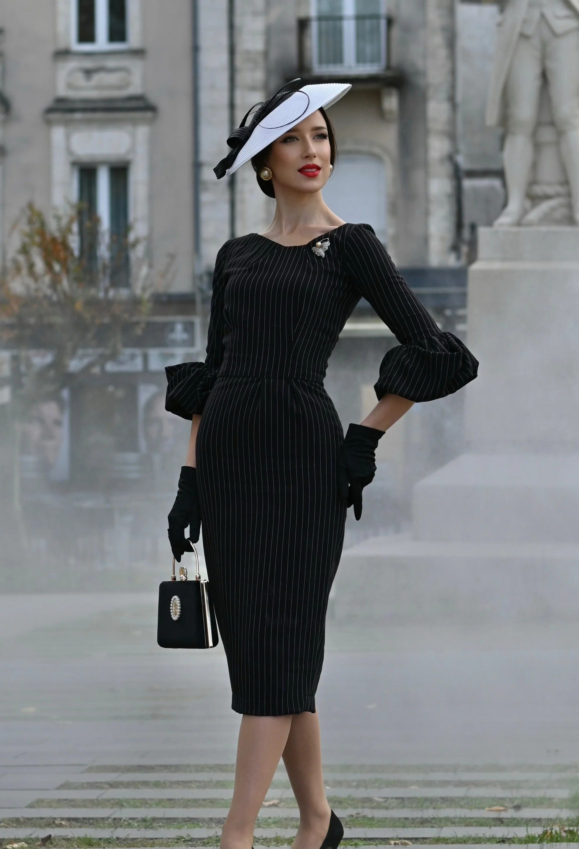 Pinstripe Wiggle Dress – Sculpted Body 1950s Pencil Dress