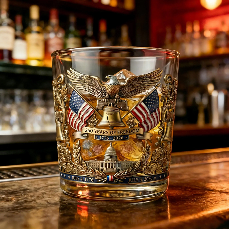 🦅250 Years of Freedom Commemorative Whiskey Glass