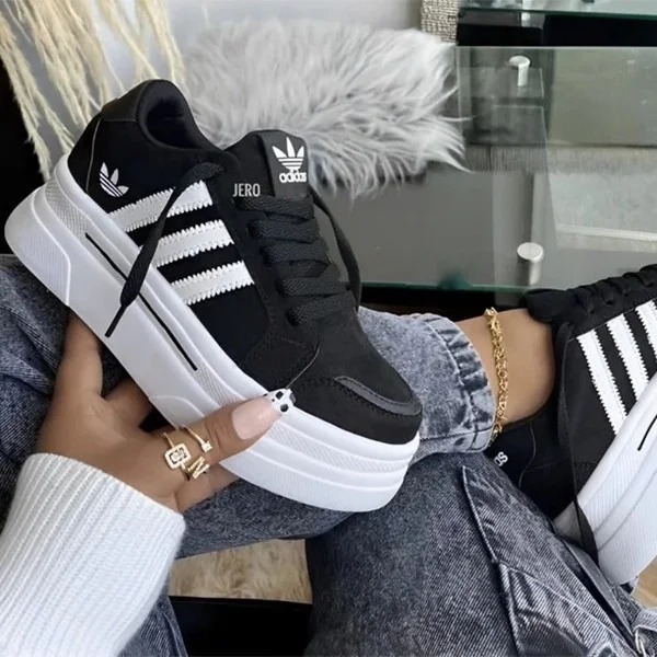 Nowe buty damskie Adidas pojawią się w sprzedaży w 2026 roku🔥