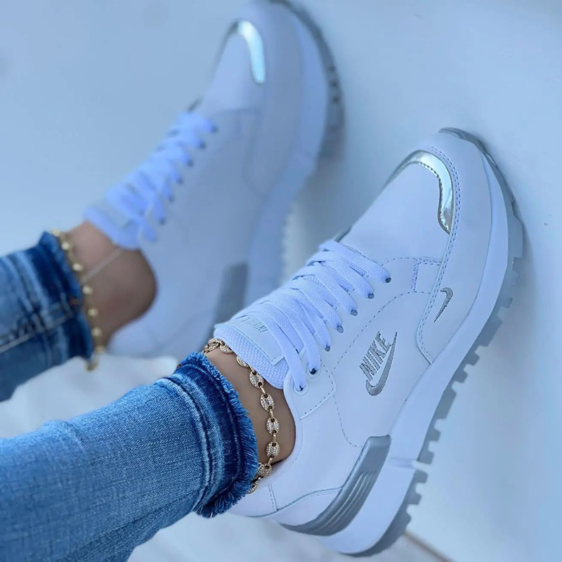 Módne dámske topánky NIKE® 2026