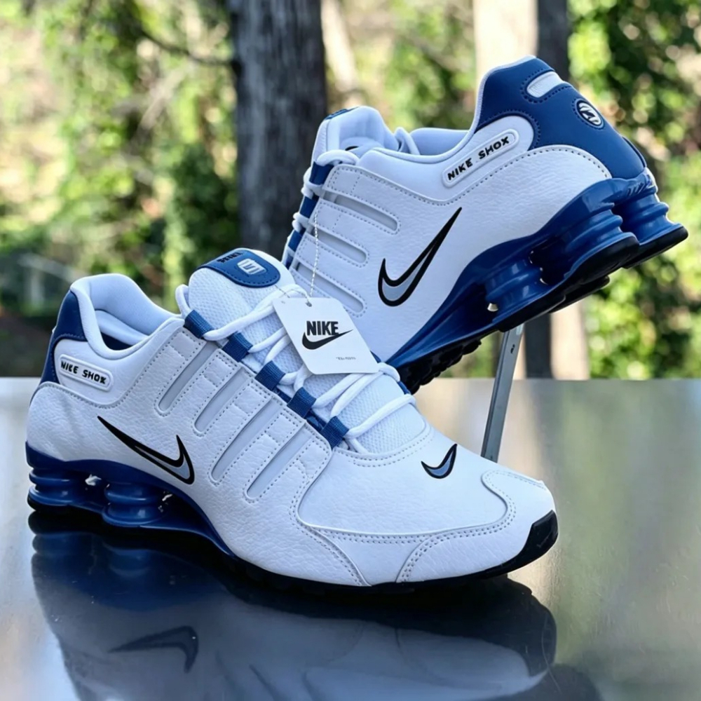 Męskie buty sportowe z serii Nike Shox