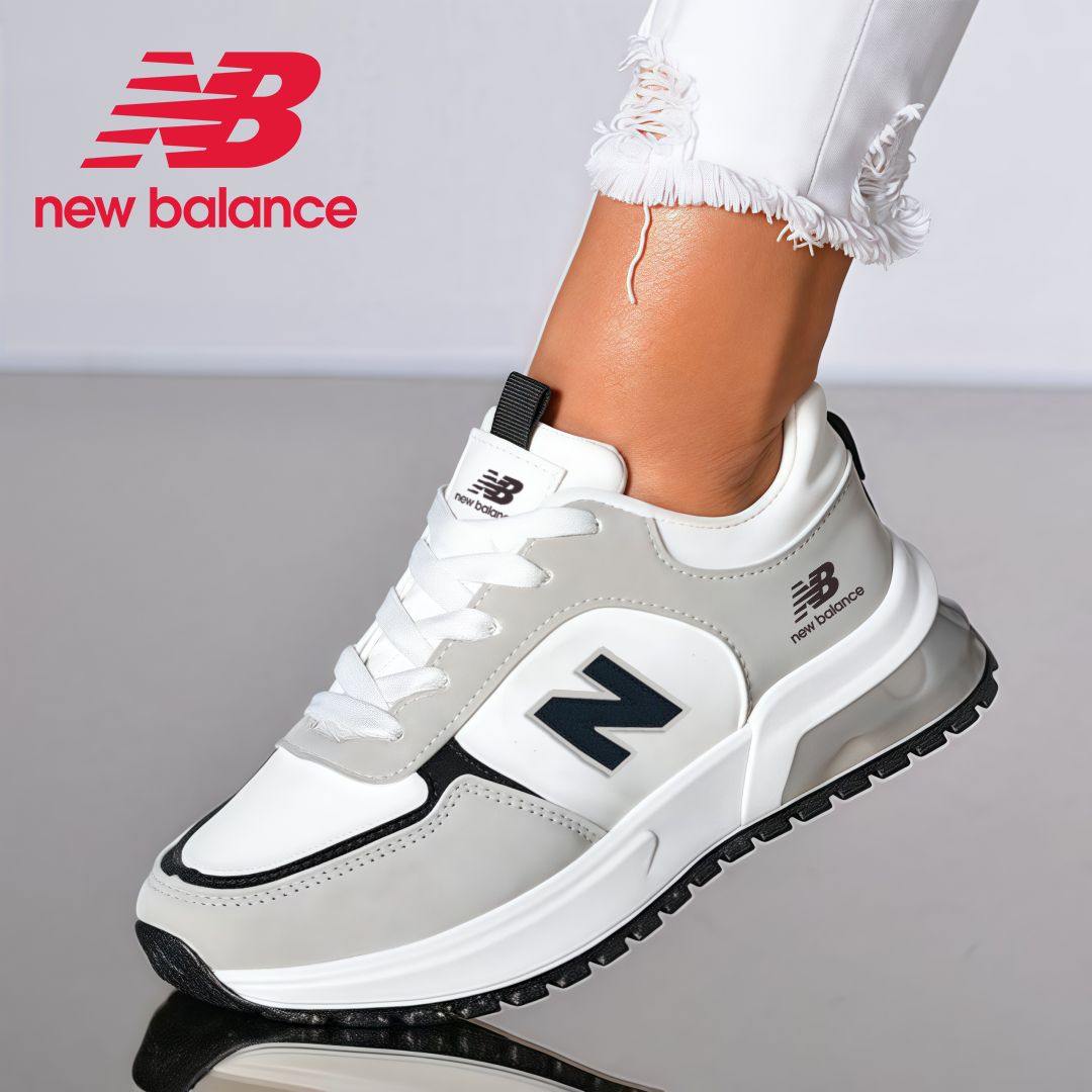 Tenisky na platforme New Balance®.