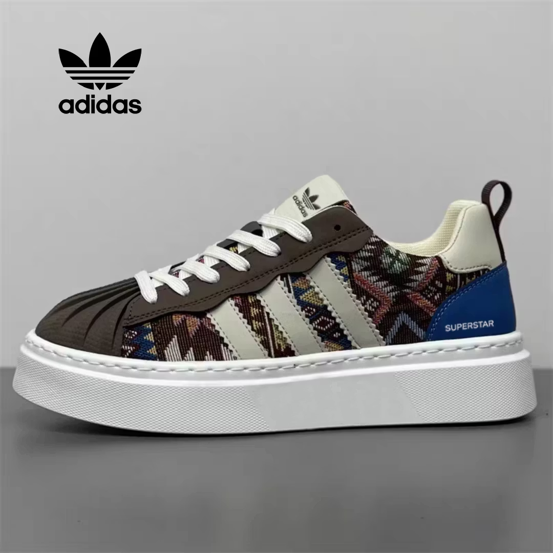 Innowacyjne buty typu platformka od Adidas z najnowszej linii