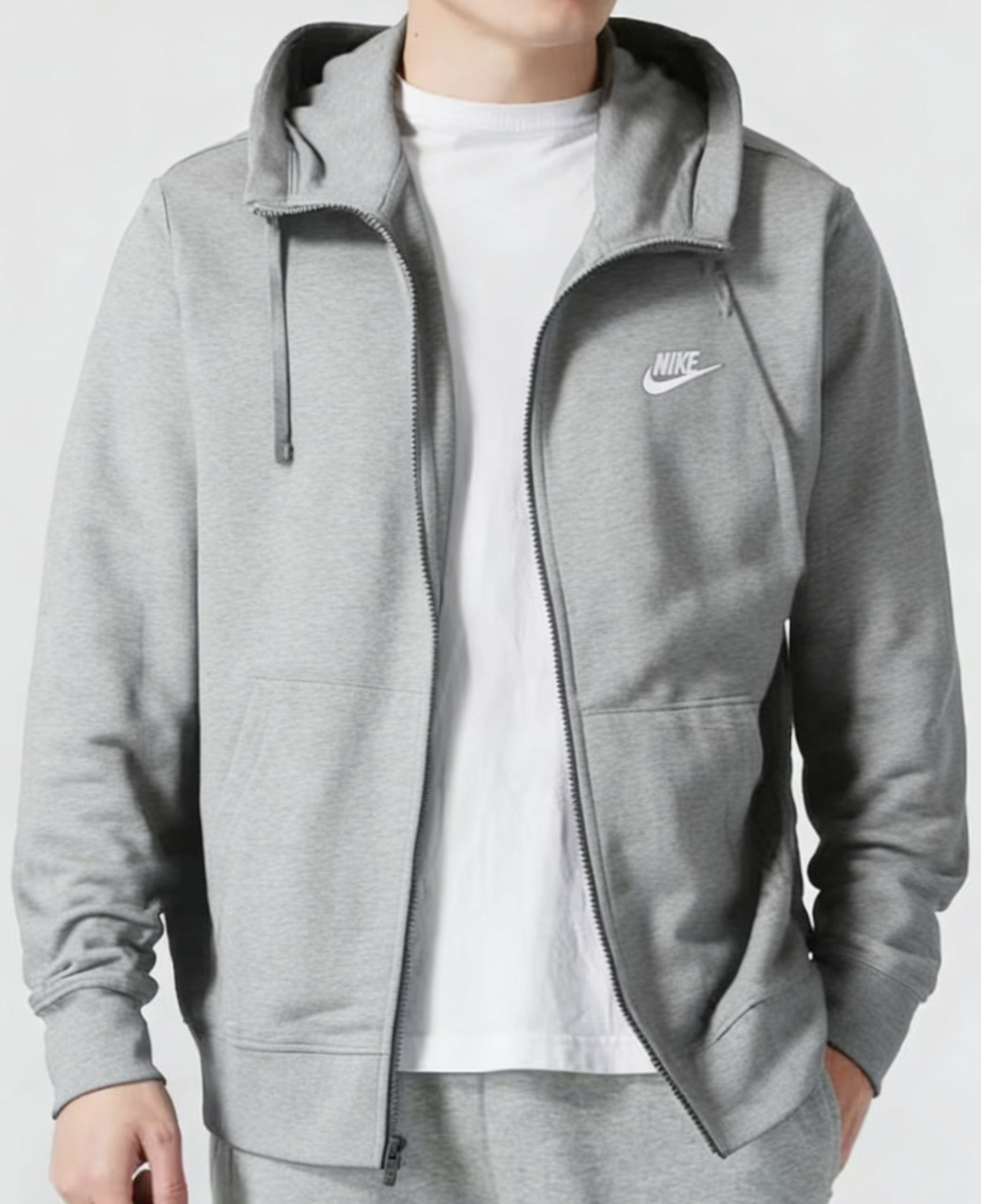 Nike® Bluza Sportowa z Kieszeniami – Ochrona przed Wiatrem i Chłodem