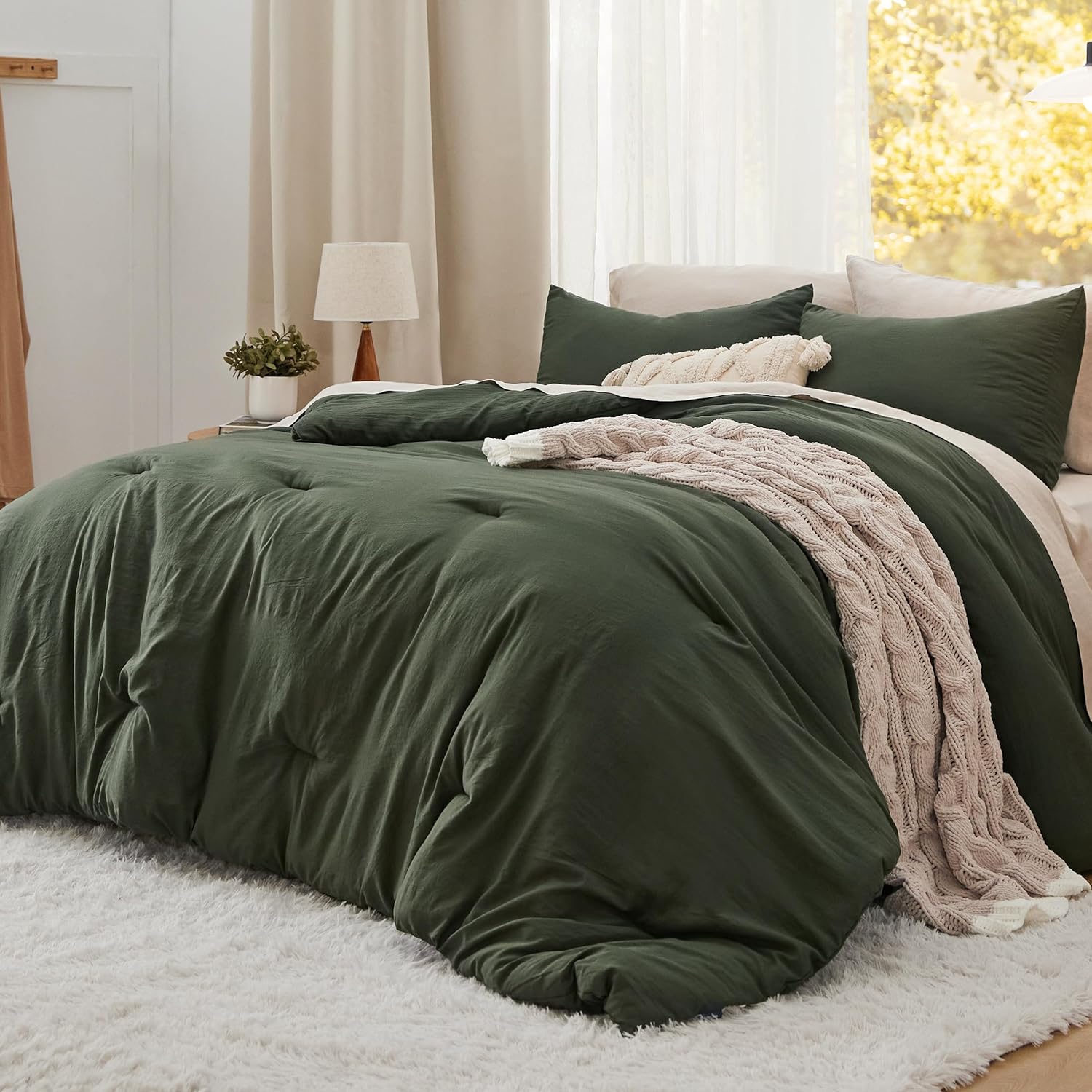Queen Comforter Set