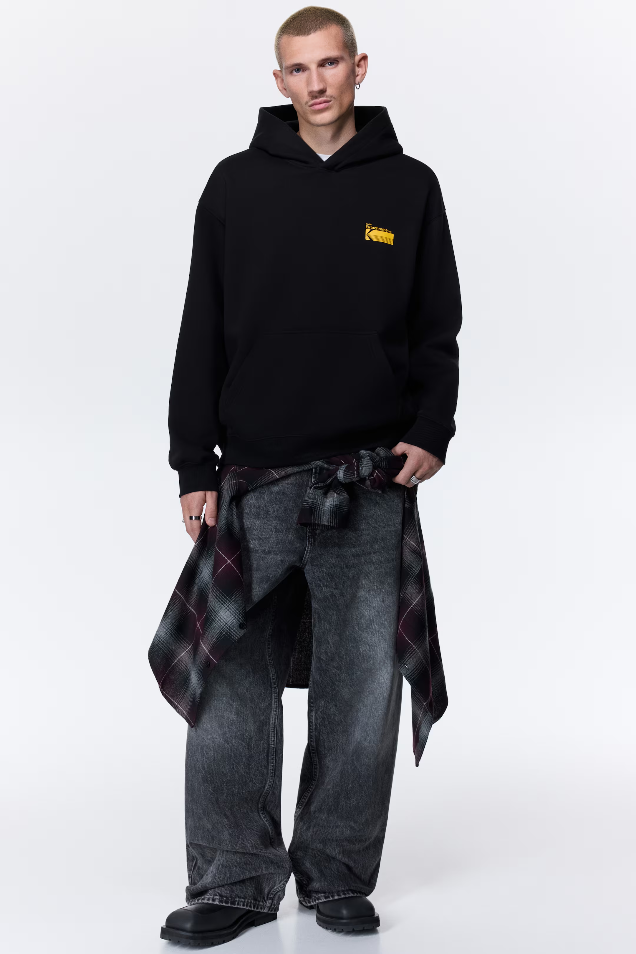 Nyomott mintás kapucnis felső Loose Fit