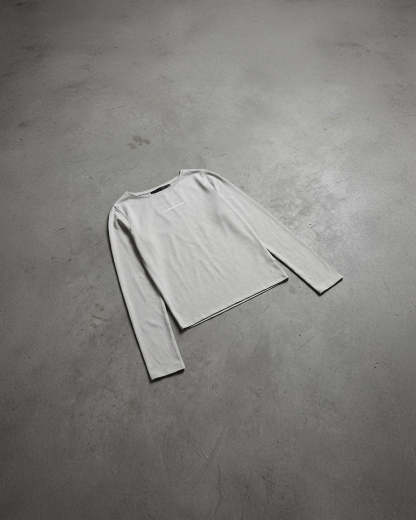 ESSENTIAL LONGSLEEVE TEE GREY