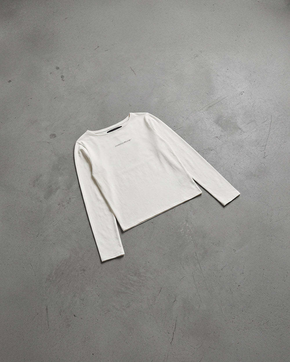 ESSENTIAL LONGSLEEVE TEE WHITE
