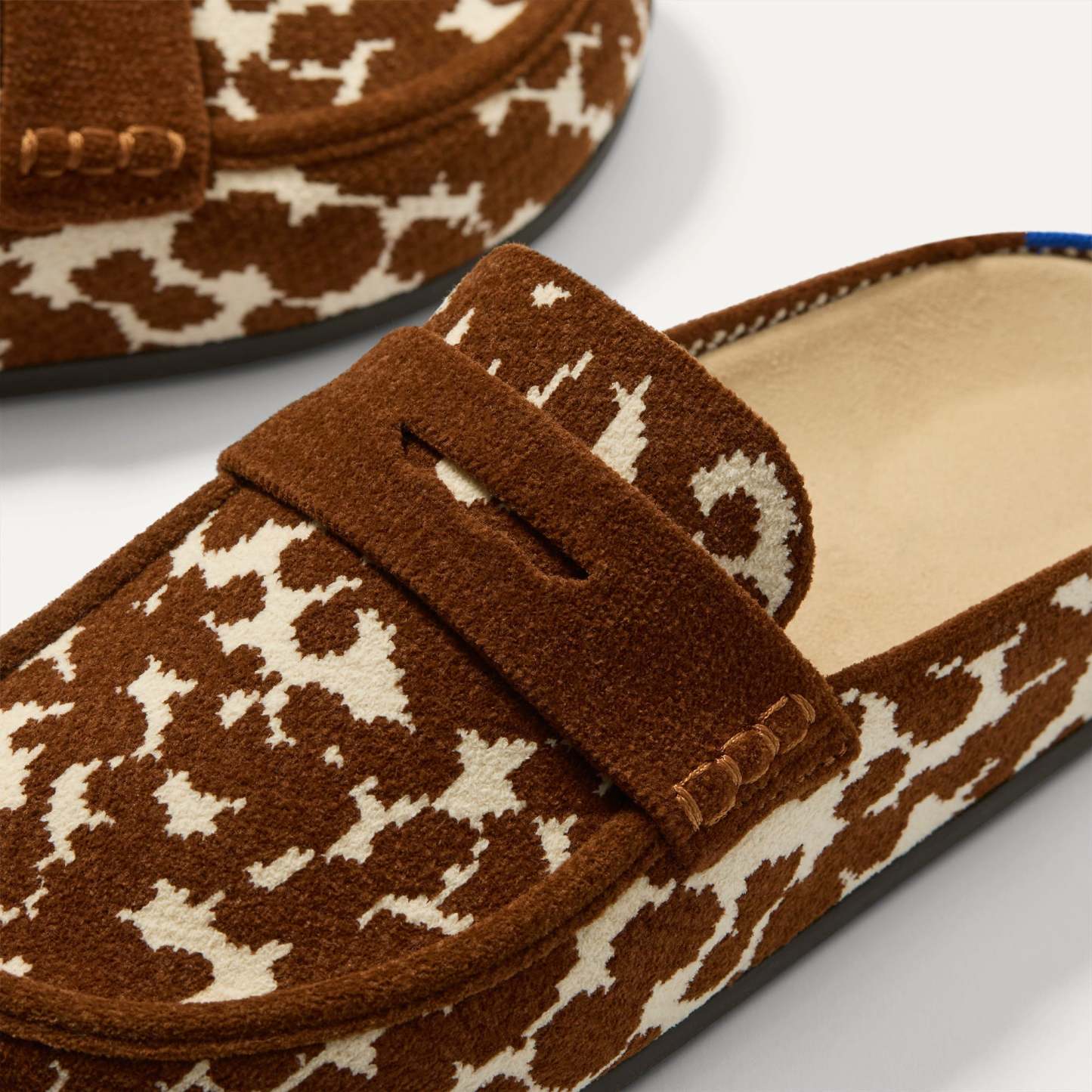 The Penny Clog - ReVelvet™ Rodeo Torte