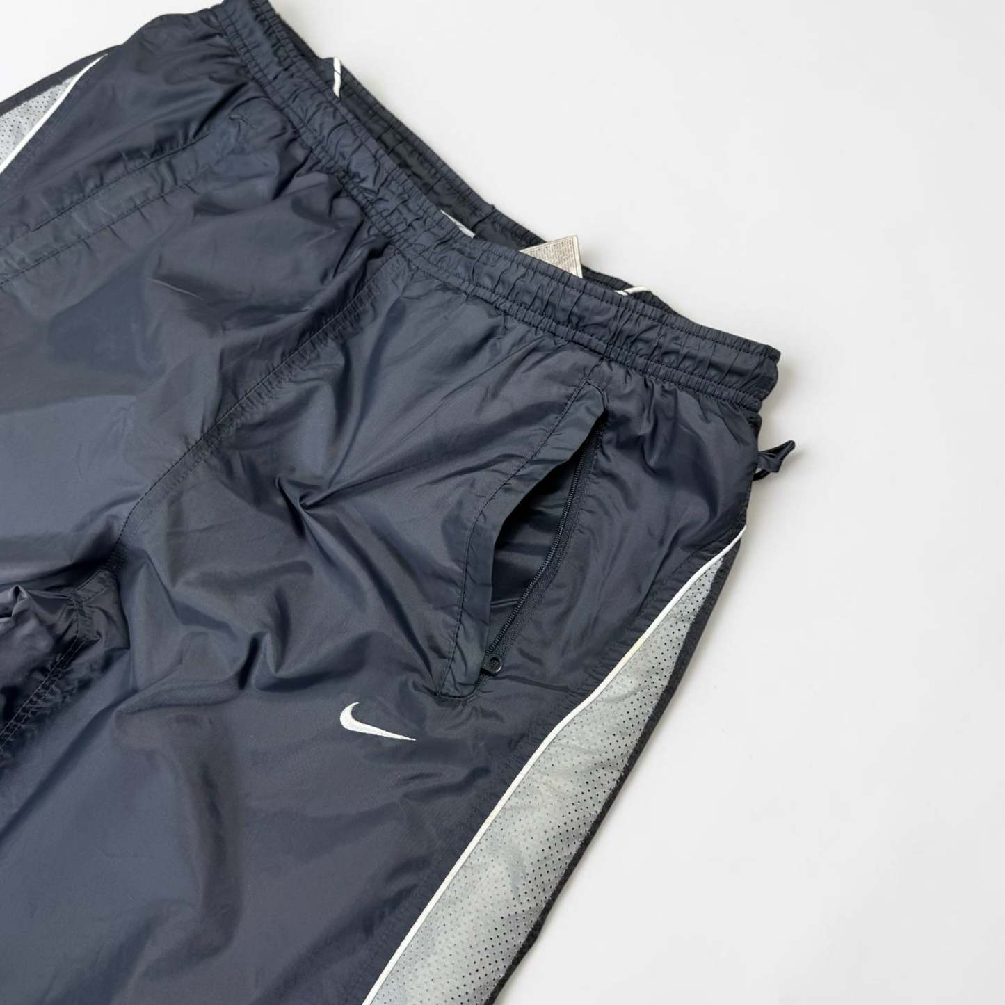 SUPER RARE 2000s Nike Trackpants Grey *PREMIUM* - (M)