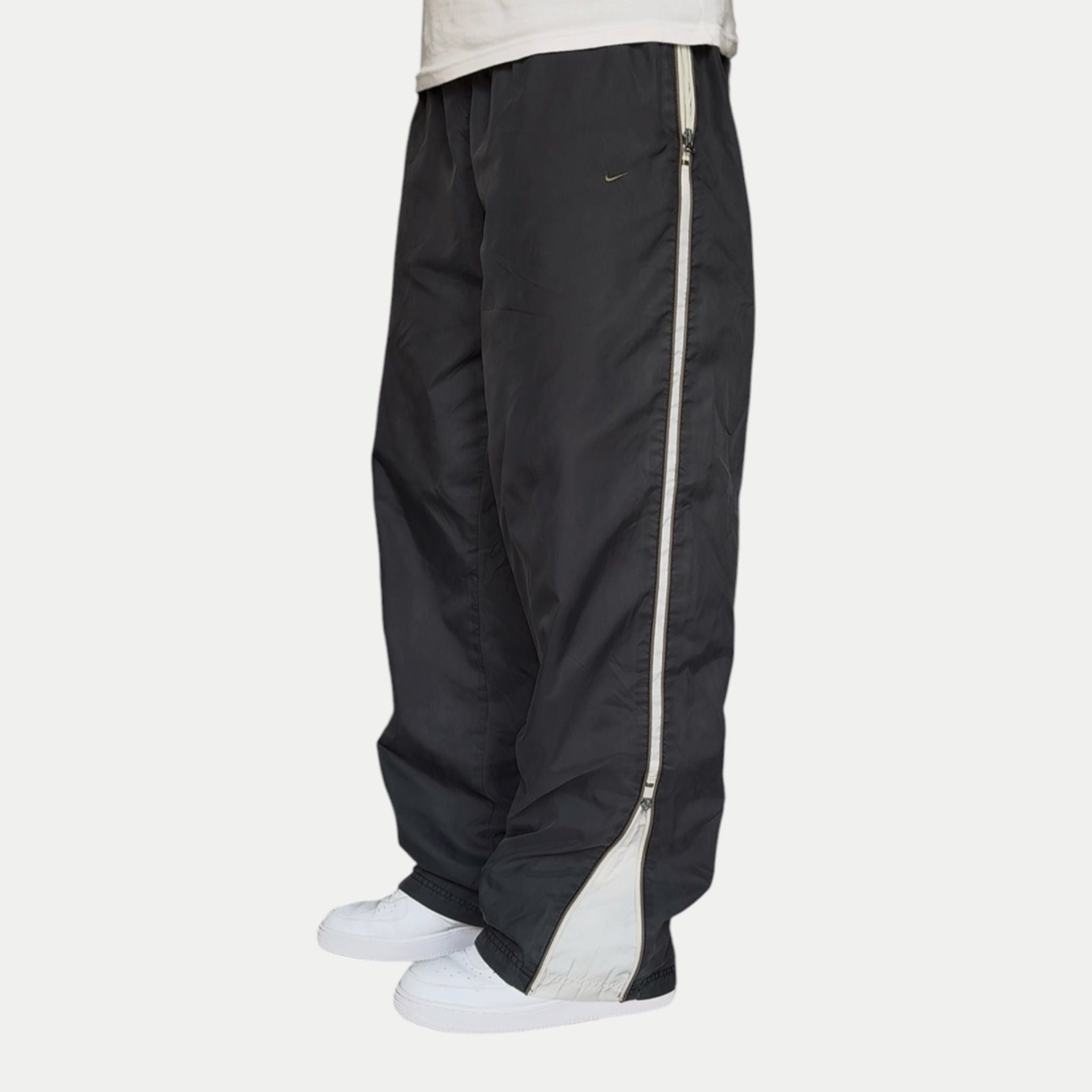 RARE 2000s Baggy Nike Trackpants Black - (L)