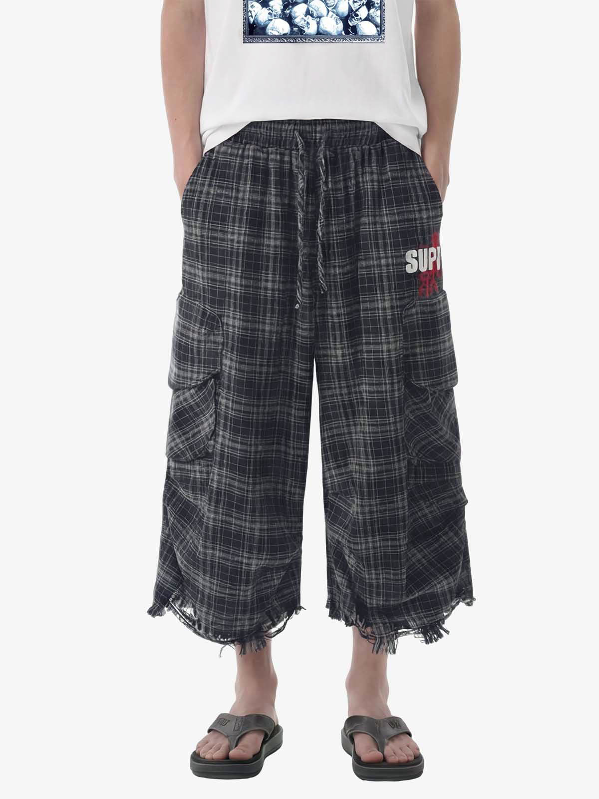 Plaid Linen-Blend Distressed Cargo Cropped Pants