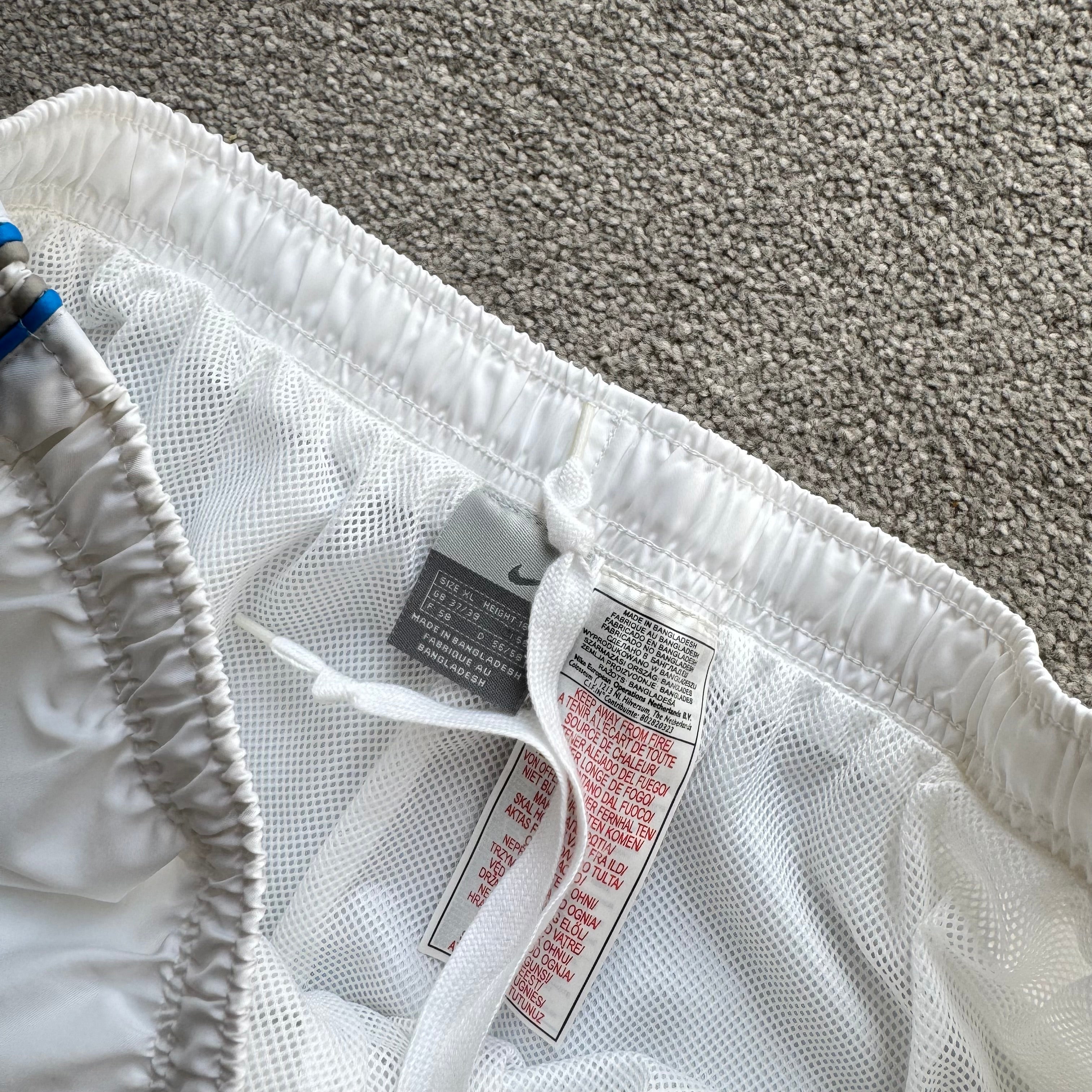 SUPER RARE 2000s Baggy Nike Trackpants White *PREMIUM* - (L)