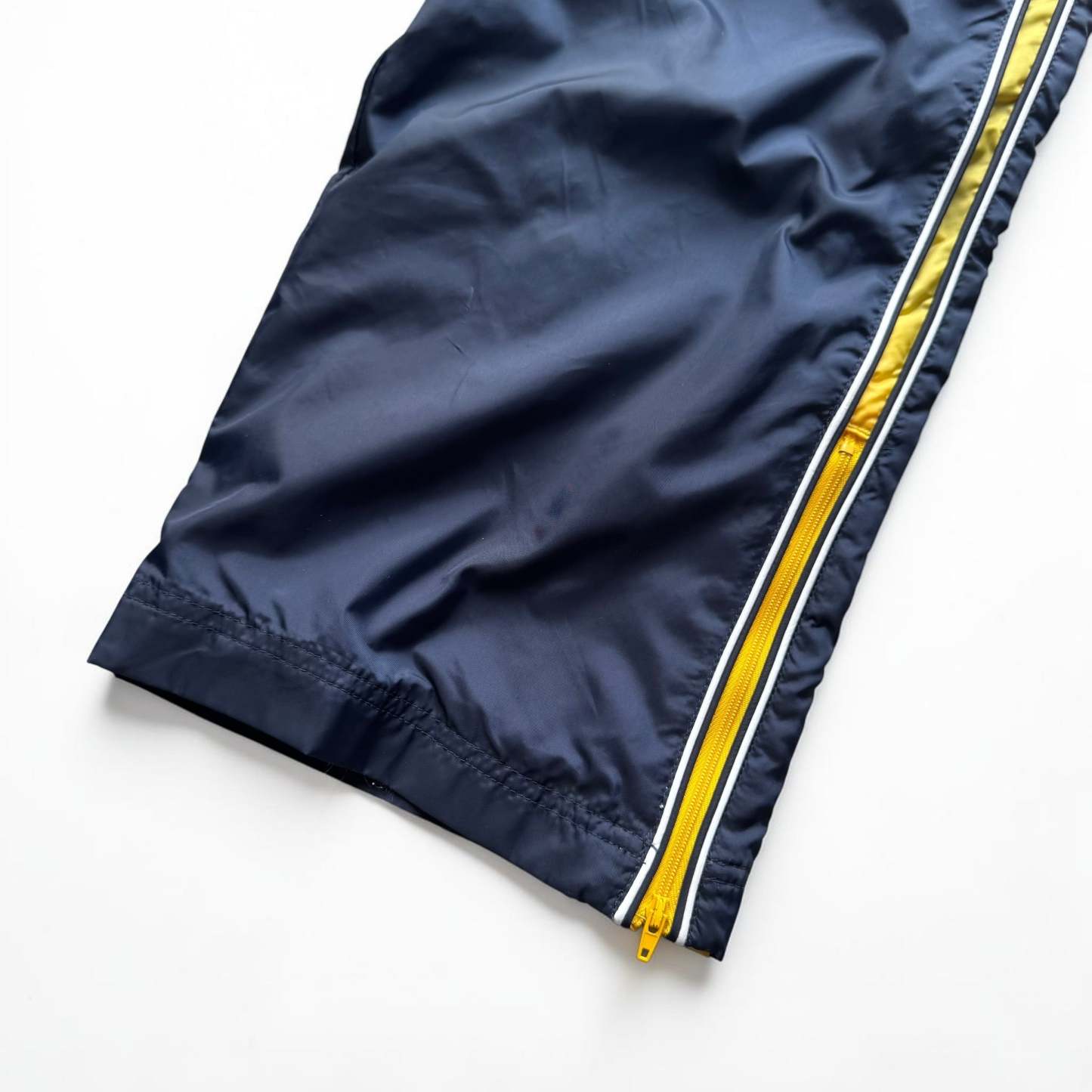 SUPER RARE 2000s Nike Trackpants Navy - (XS)