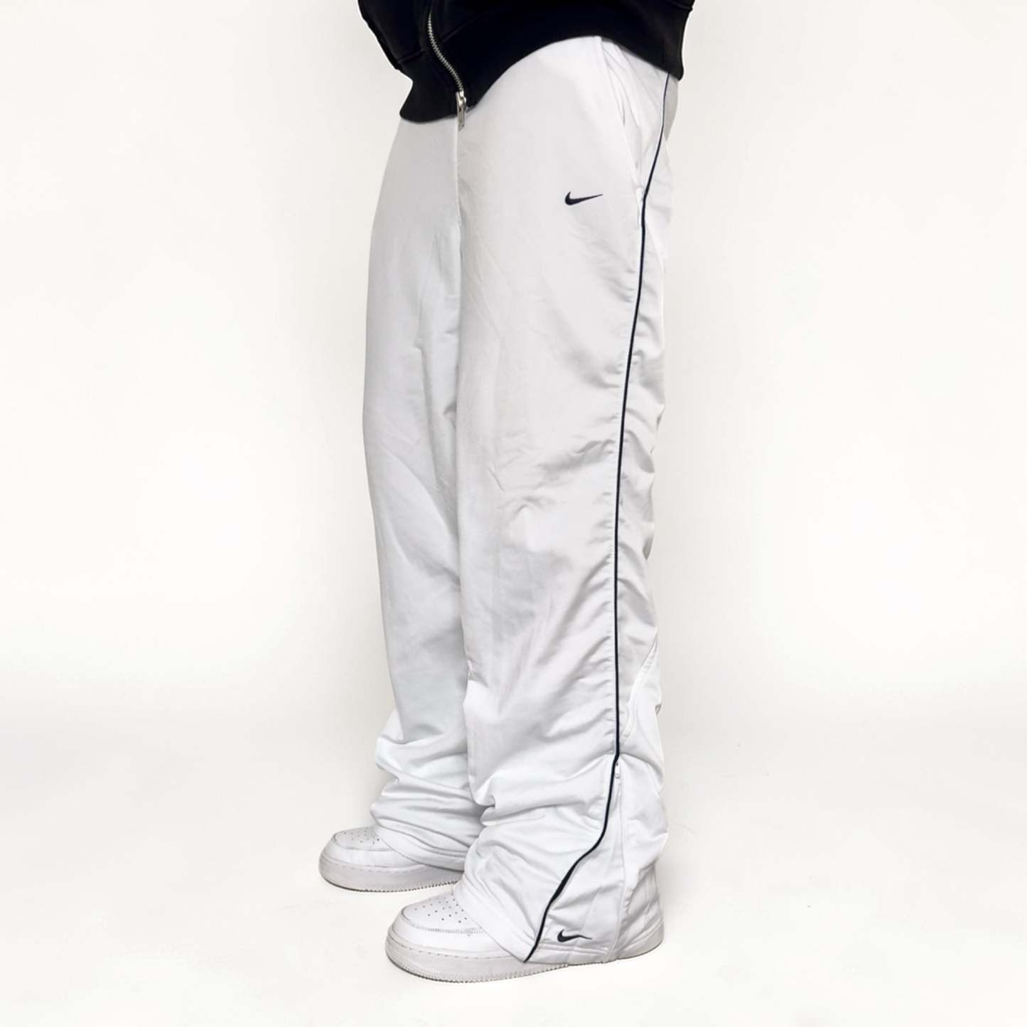SUPER RARE 2000s Nike Trackpants White *PREMIUM* - (M)