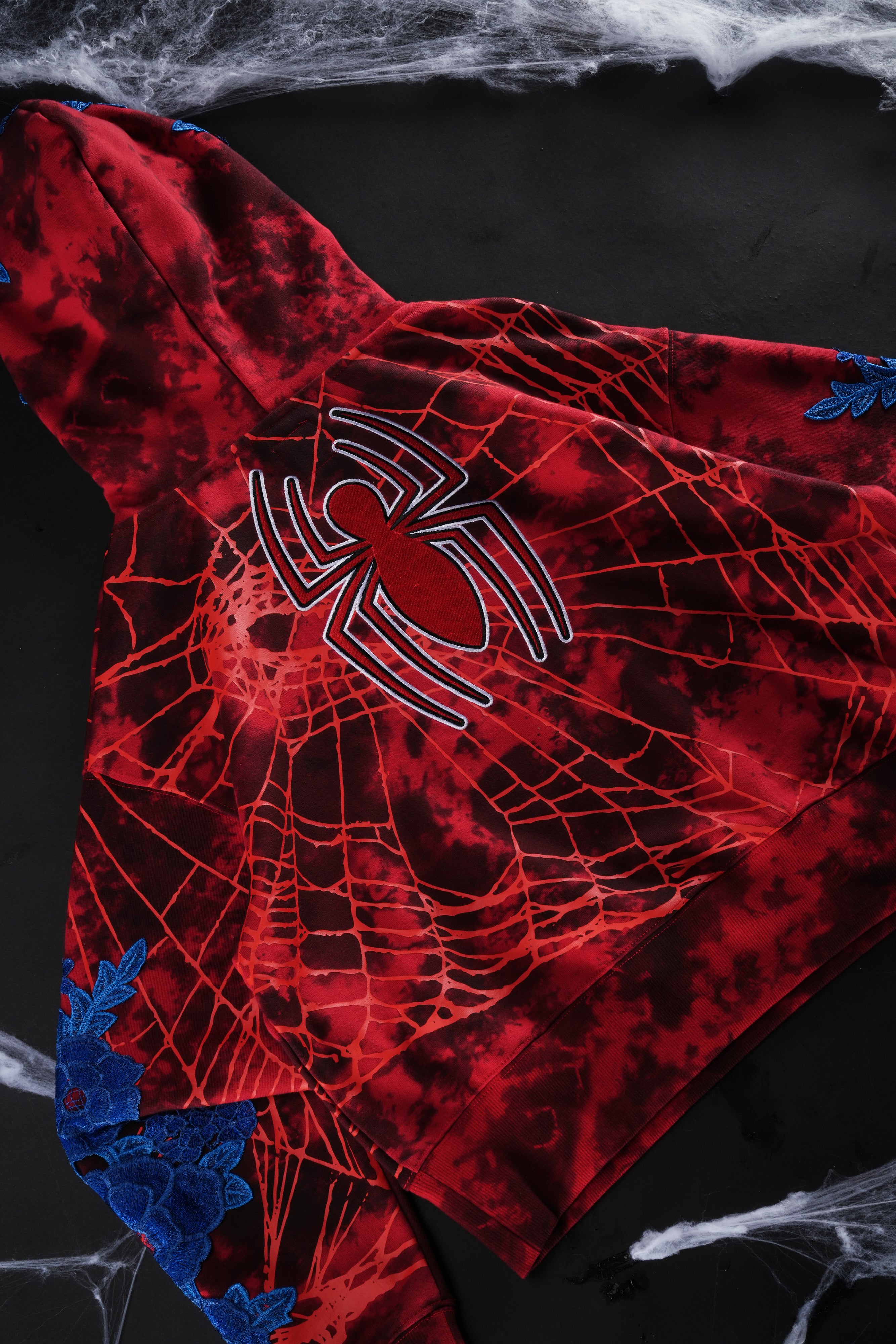 Parker Forever Rose Hoodie in Black/Red Marble Wash